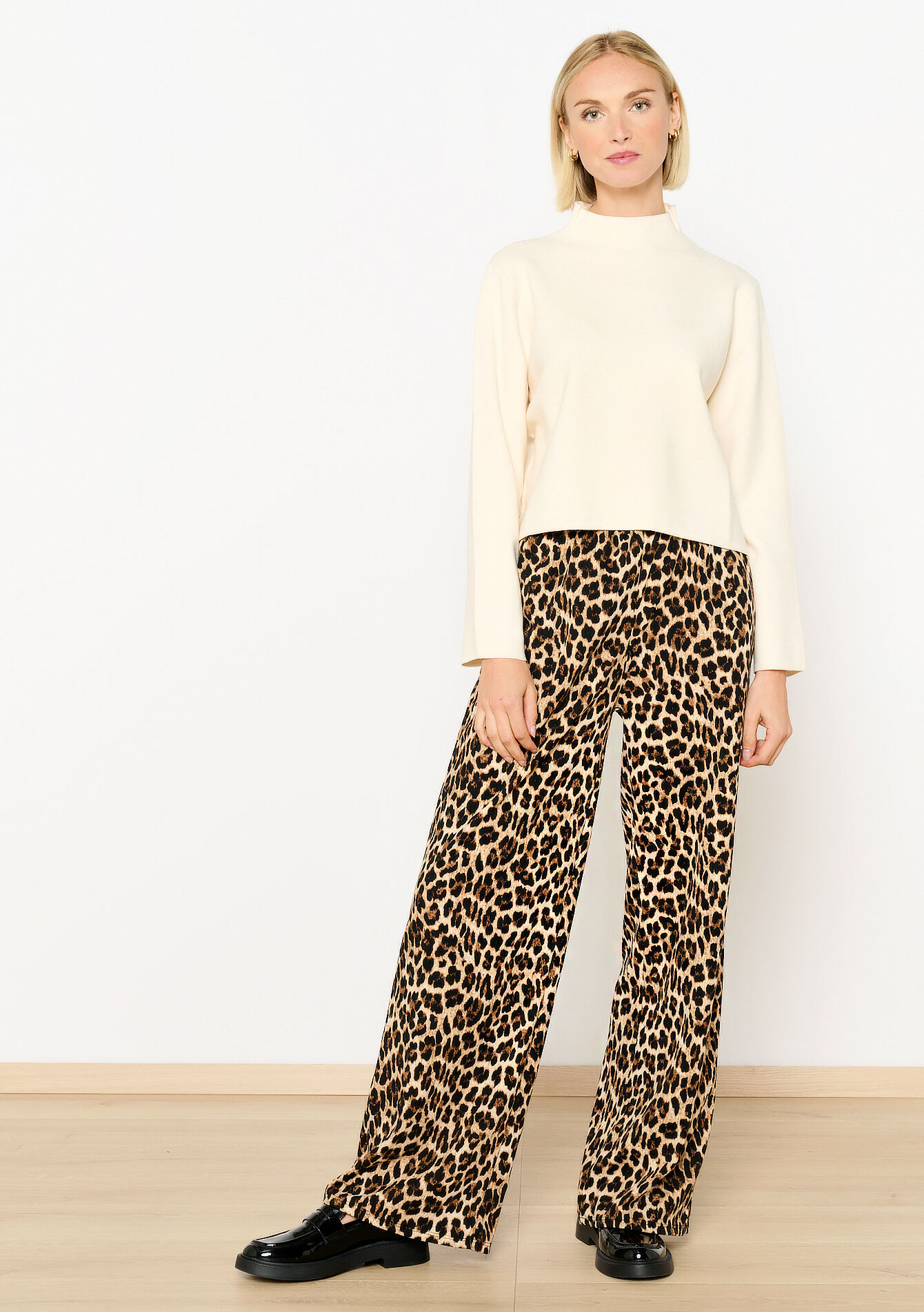 Trui met opstaande kraag - VANILLA WHITE - 04006538