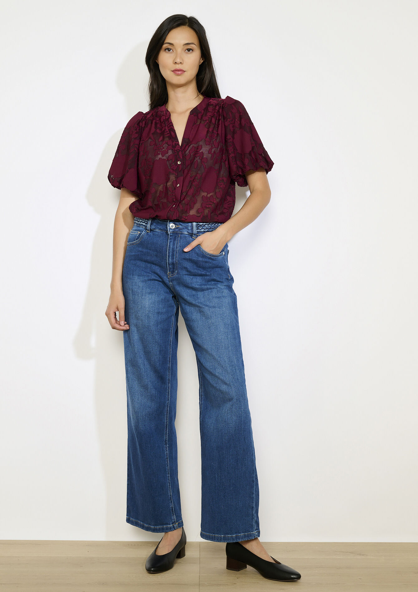 Jacquard t-shirt met knoopsluiting, Jacquard t-shirt met knoopsluiting - AUBERGINE - 02301891_1537