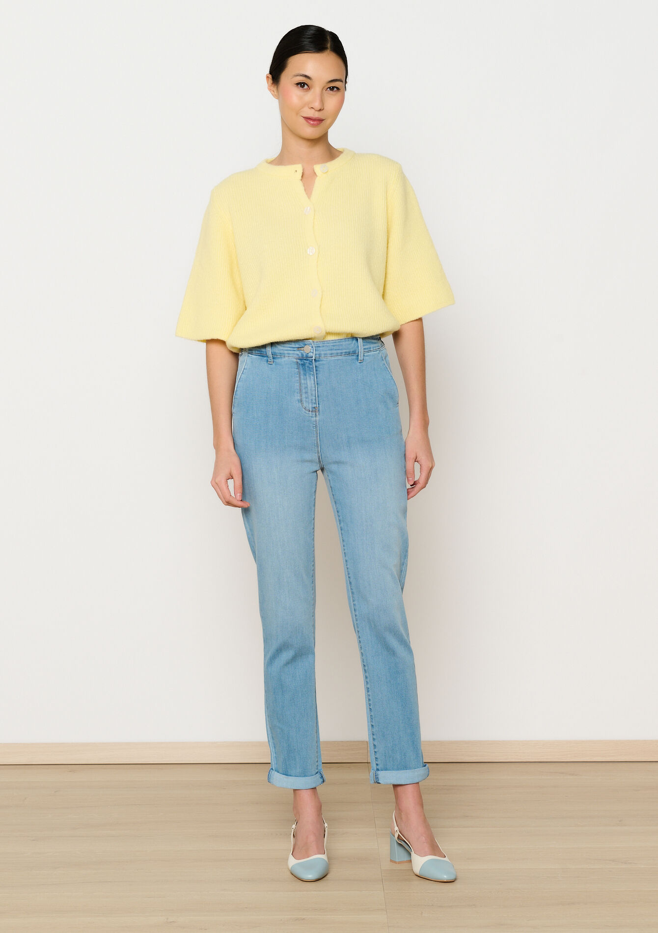 High waist straight jeans, High waist straight jeans - BLUE BLEACHED - 22000567_0502