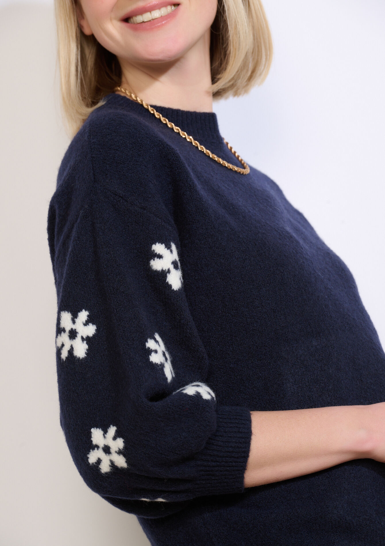 Trui met jacquardbloemen - NAVY BASIC - 04007215_2723