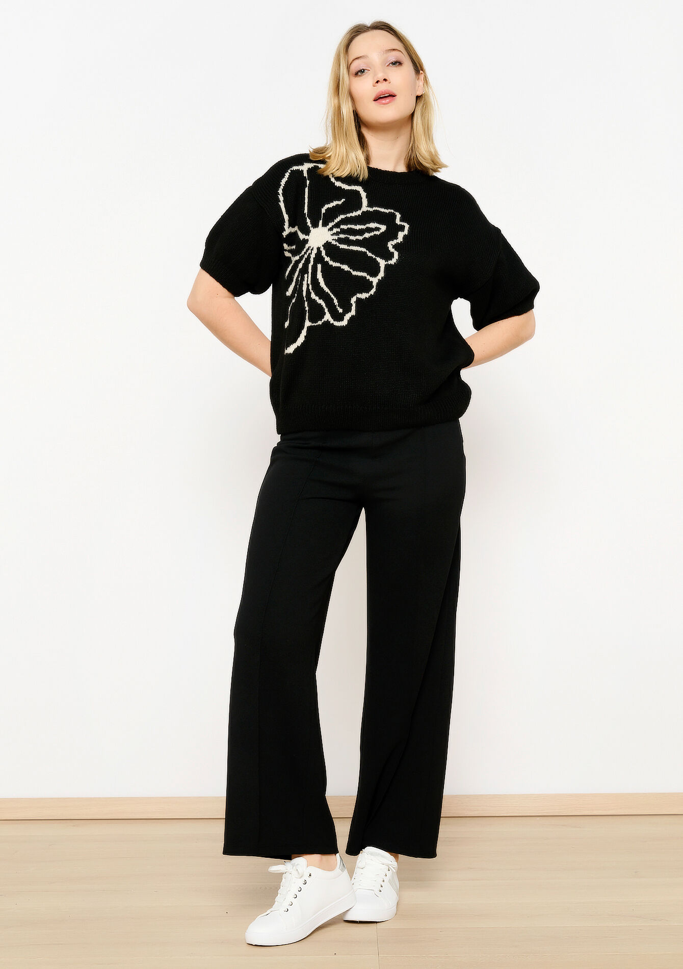 Pullover with flower, Pullover with flower - BLACK - 04006481_1119