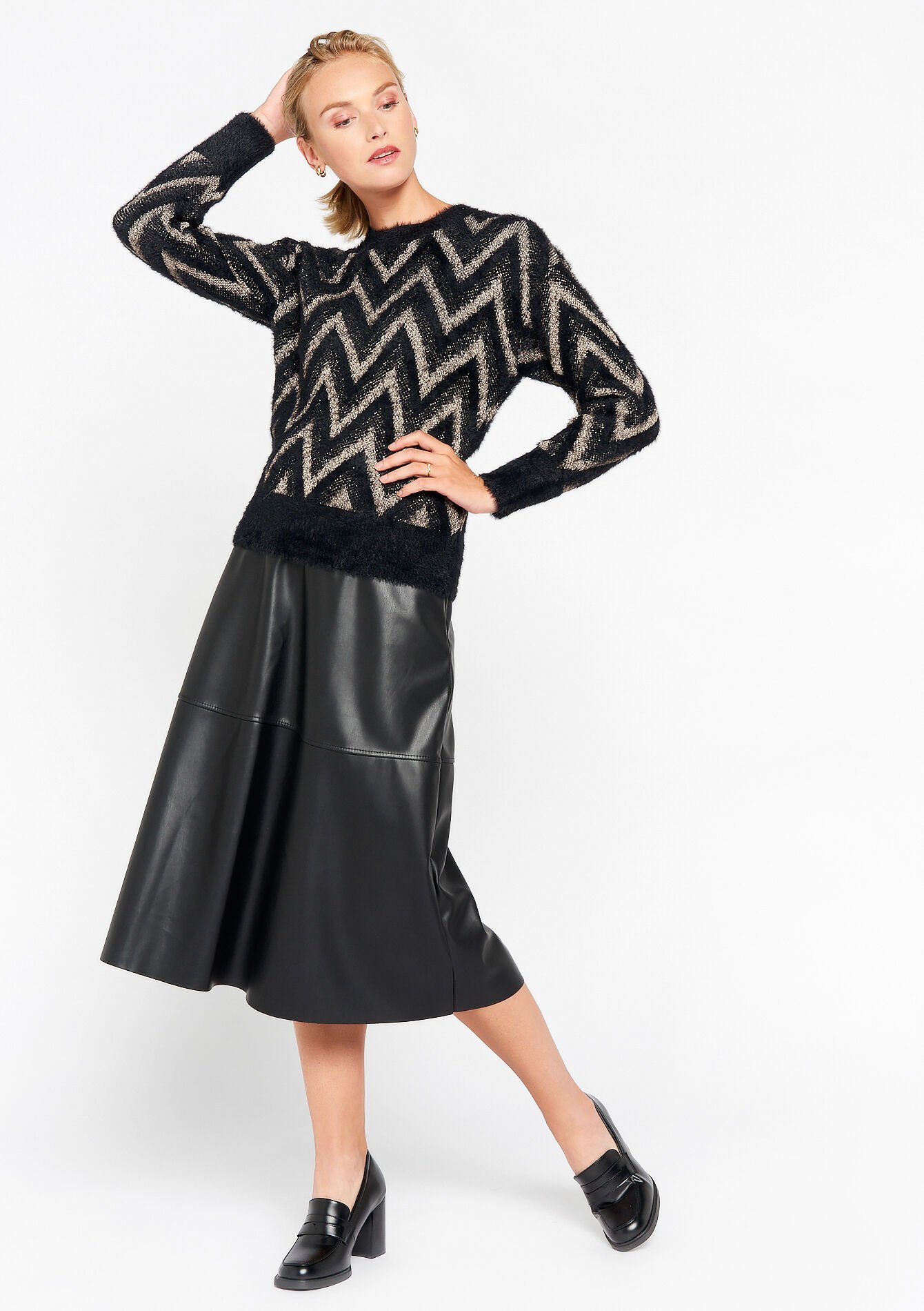 Eyelash pullover with zigzag pattern, Eyelash pullover with zigzag pattern - BLACK - 04006174