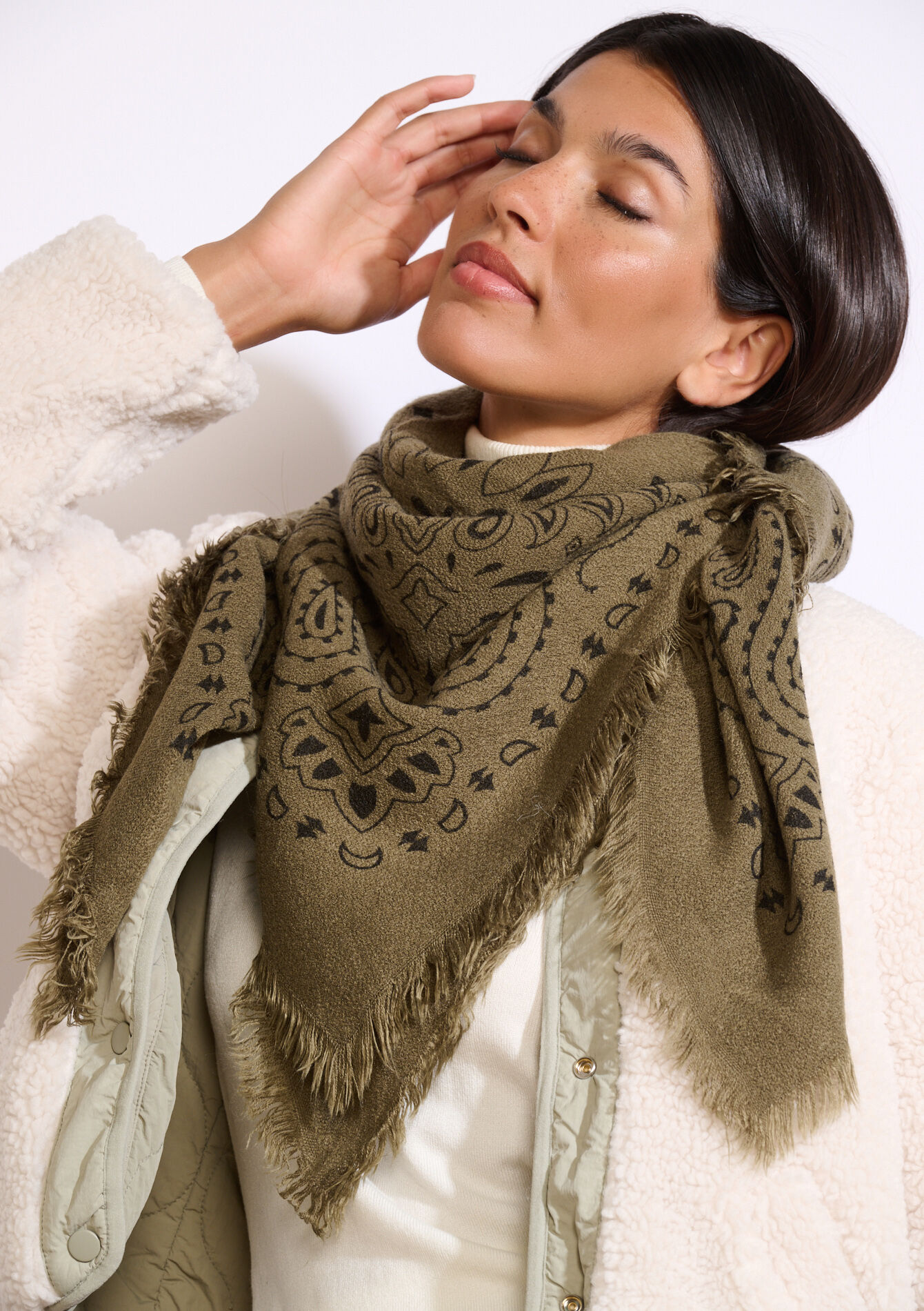 Foulard à motif bandana, Foulard à motif bandana, , detail_model