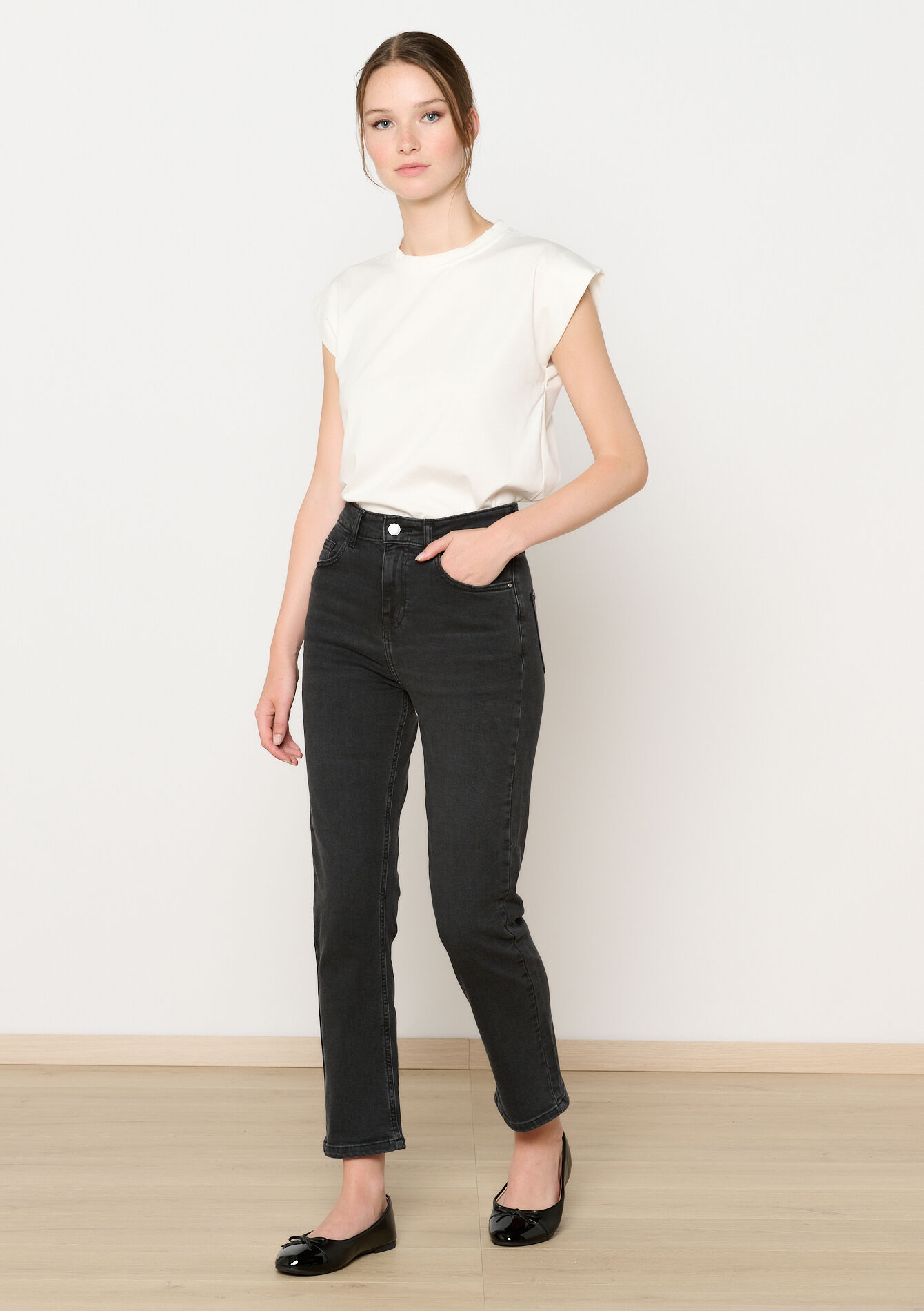 Rechte jeans met hoge taille, Rechte jeans met hoge taille - DARK GREY - 22000535_0513