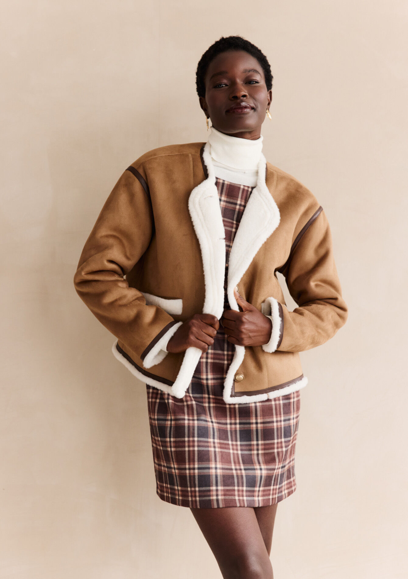 Veste courte en peau lainée, , back