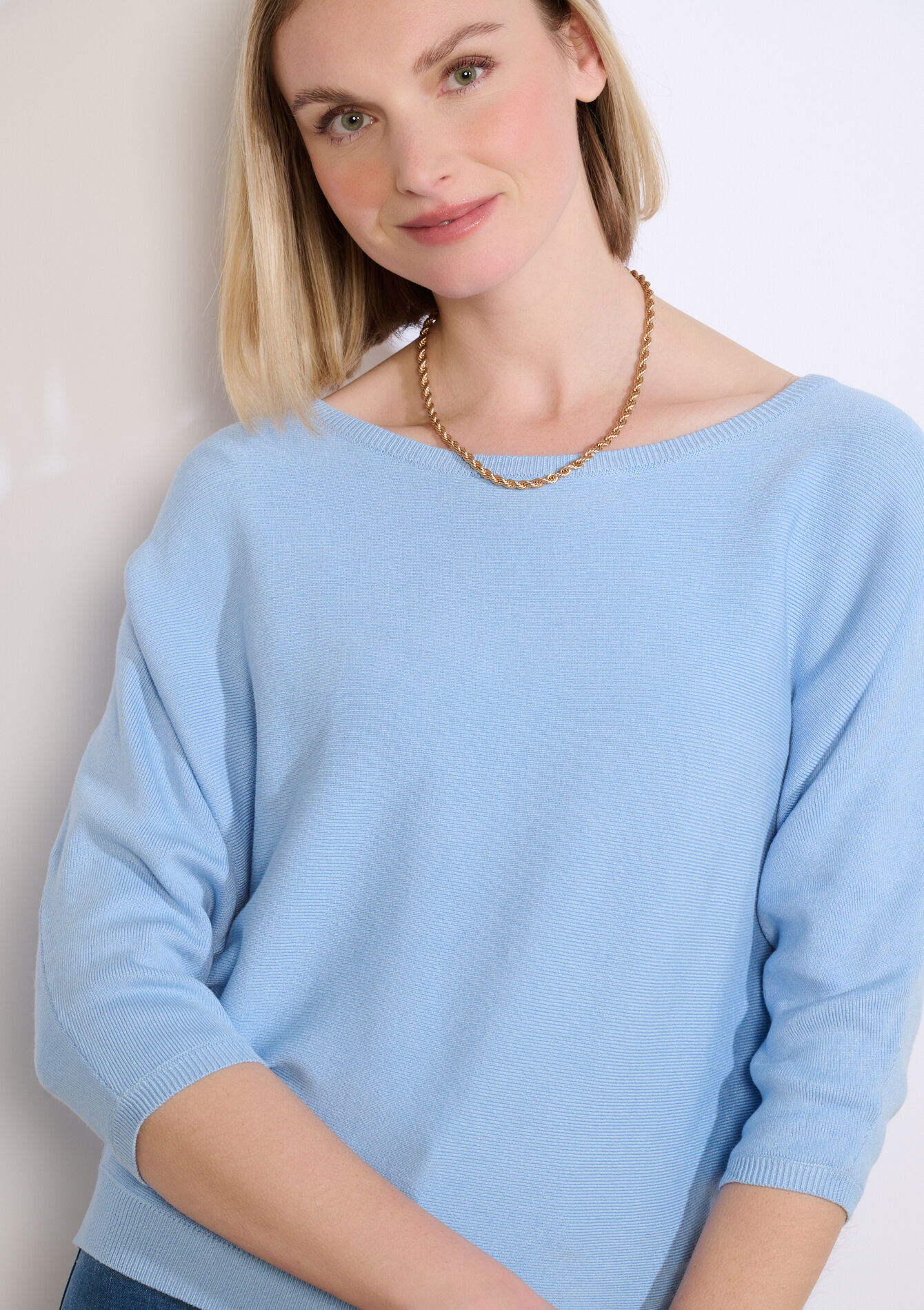 Losse trui met boothals - BLUE PASTEL - 04007018_3003