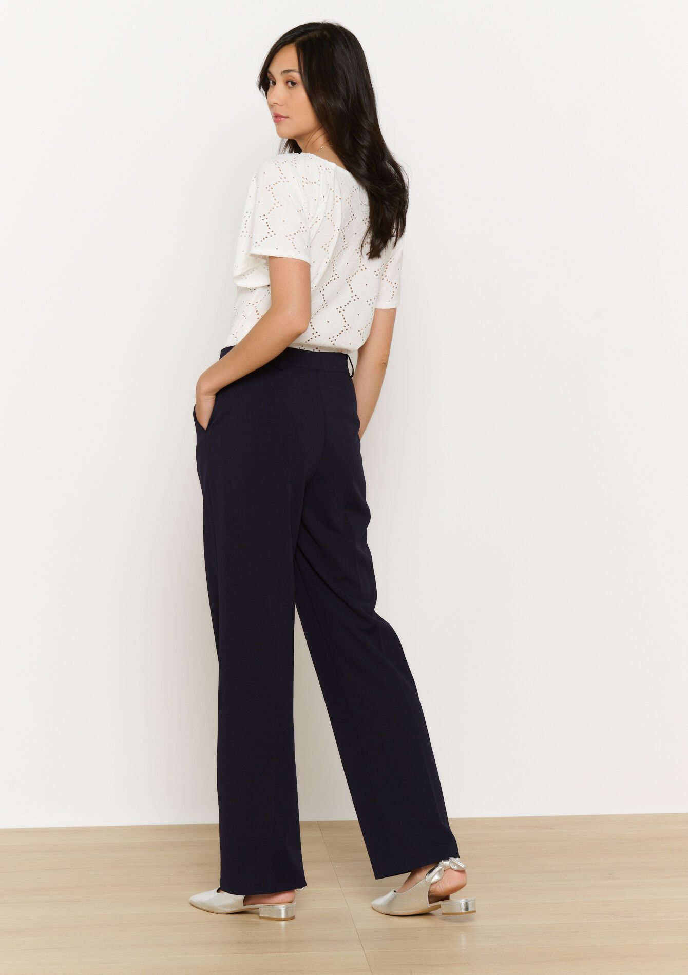 Getailleerde broek in crêpe, Getailleerde broek in crêpe - NAVY BASIC - 06100702_2723