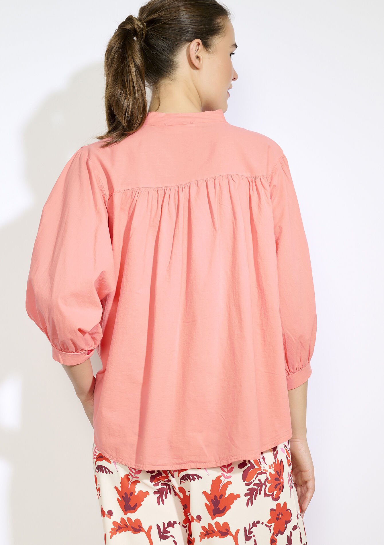 Blouse met broderie anglaise, Blouse met broderie anglaise - CORAL BRIGHT - 05702886_2007