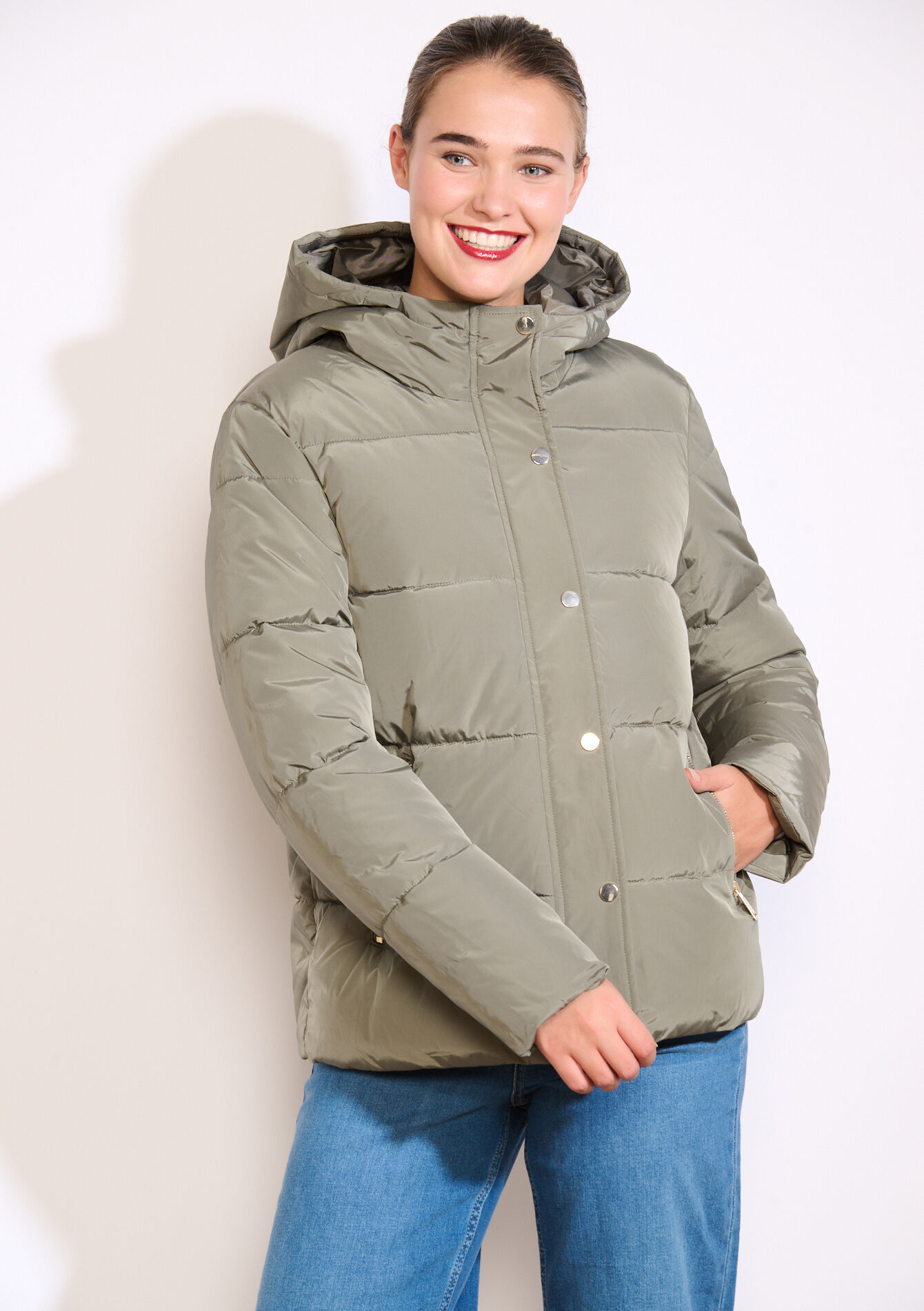 Doudoune courte matelassée, , back