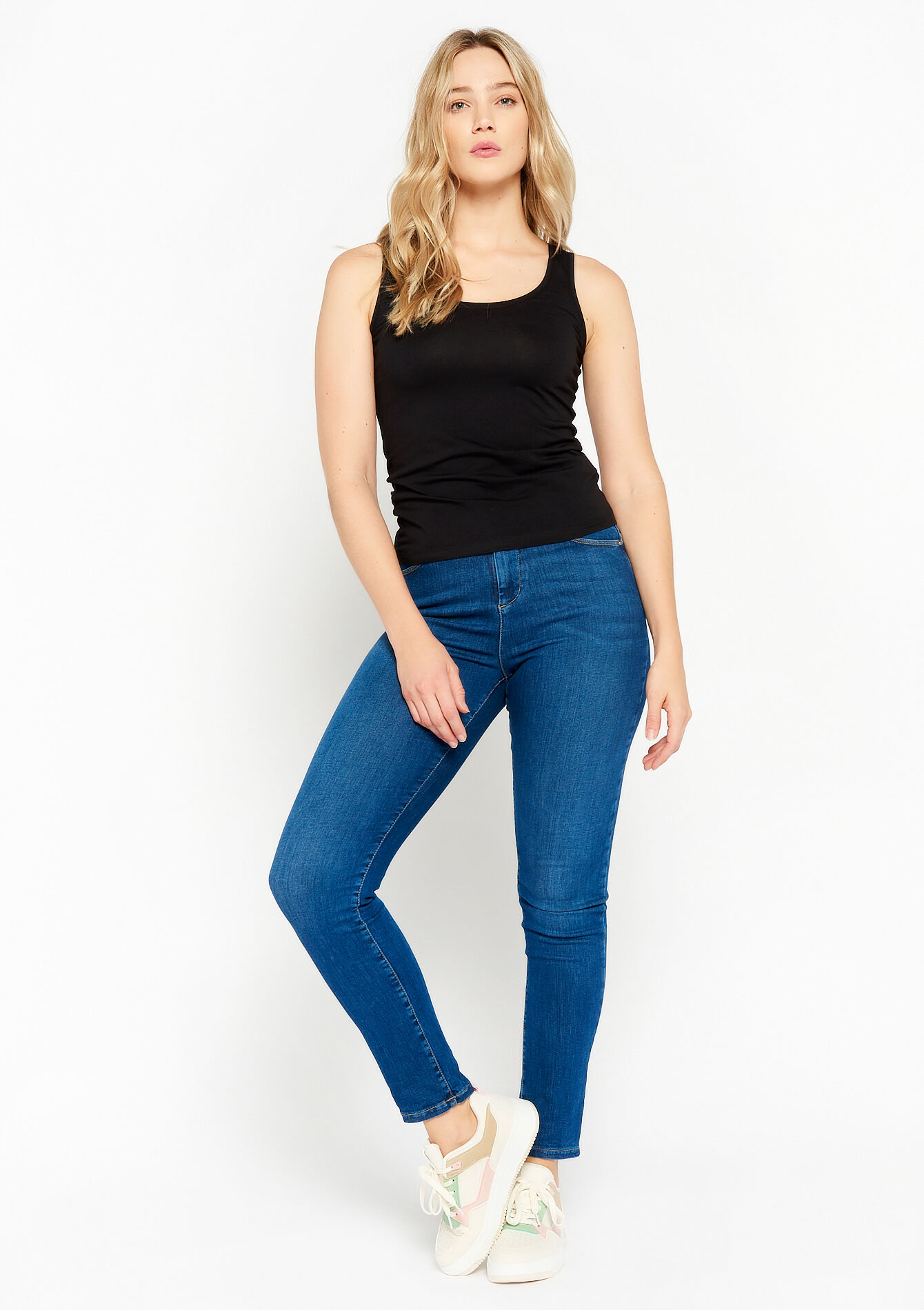 Top met lage hals, Top met lage hals - BLACK - 02200328_1119