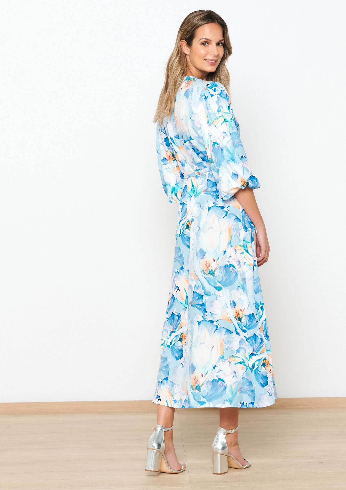 Wikkeljurk met bloemenprint, Wikkeljurk met bloemenprint - PASTEL BLUE - 08103529