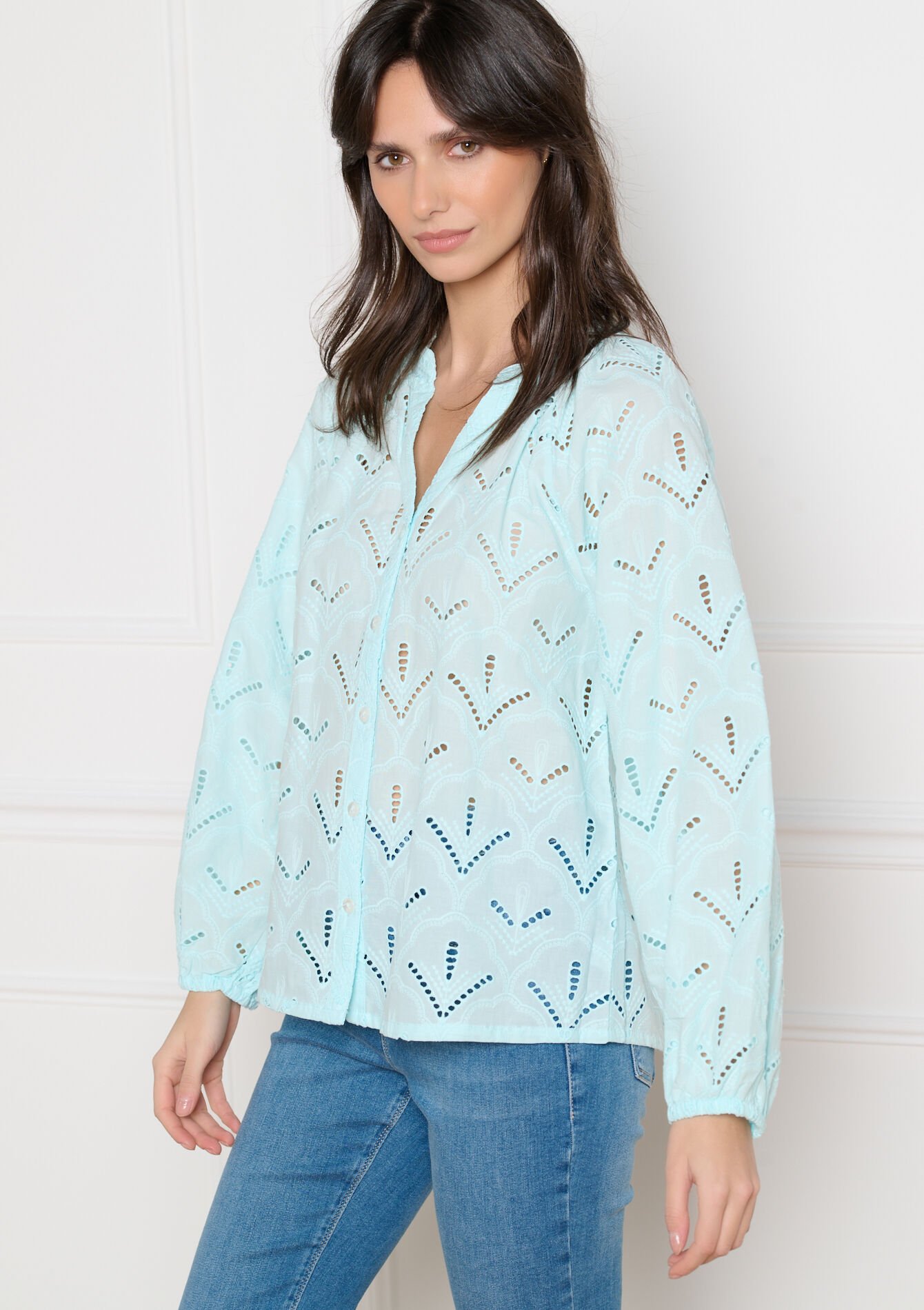 Luchtige blouse met ajourdetails - BLUE PASTEL - 05702959_3003
