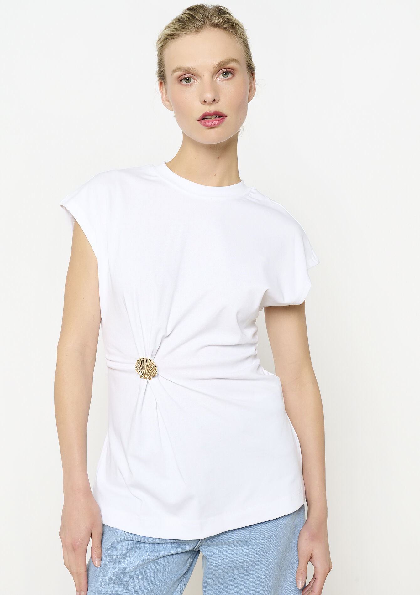 T-shirt met brochedetail, T-shirt met brochedetail, , back