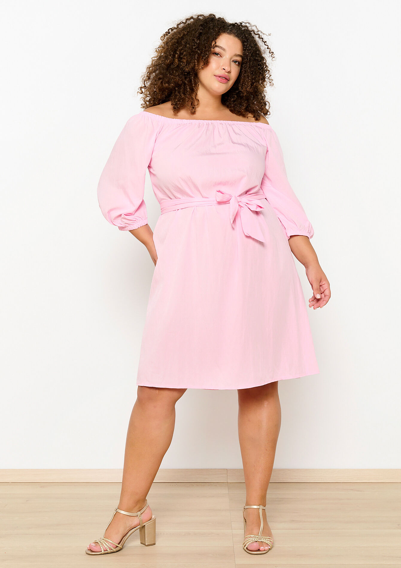Off-shoulder jurk met striklint, Off-shoulder jurk met striklint - PINK BUBBLEGUM - 08103694_1477