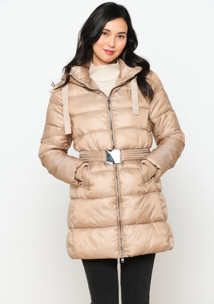 Quilted coat with hood - LIGHT CAMEL - 23000667_3814