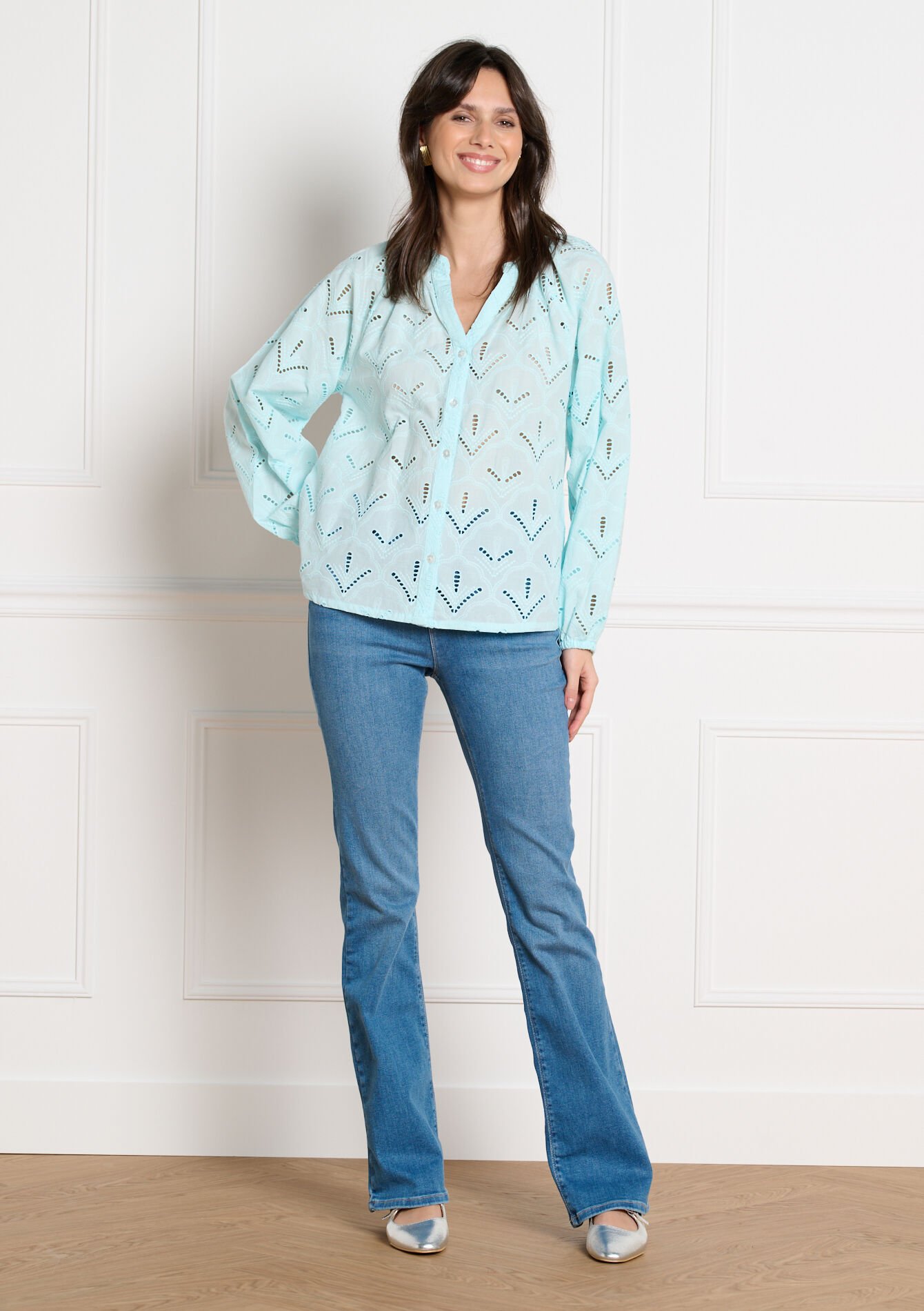 Luchtige blouse met ajourdetails - BLUE PASTEL - 05702959_3003