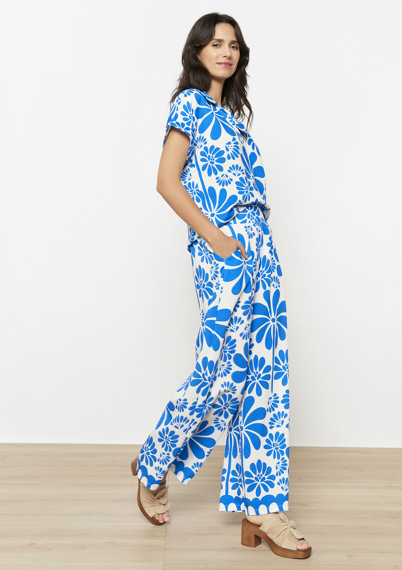 Wijde broek met bloemenprint - ELECTRIC BLUE - 06601001_1619