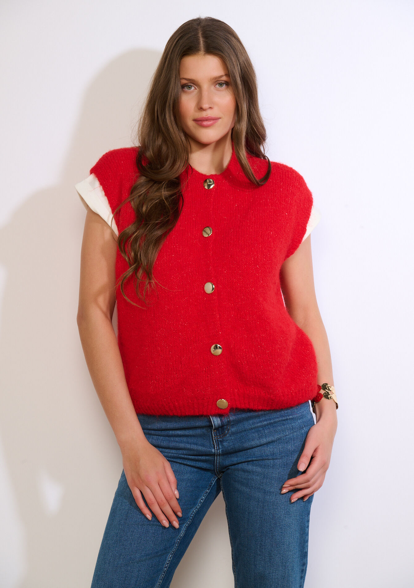 Sleeveless knit buttoned vest - RED LOLLIPOP - 04101442_5301