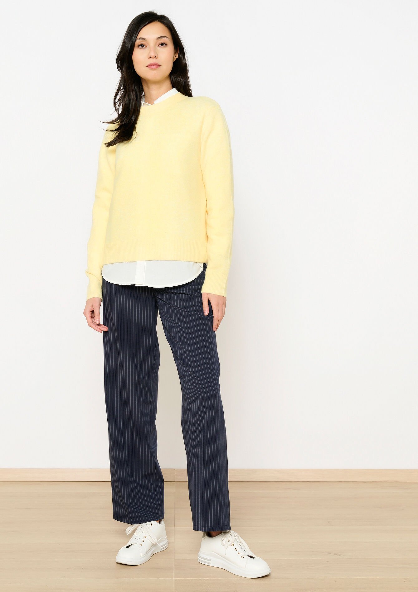 Basic trui met korte hals - YELLOW PASTEL - 04006821_5004