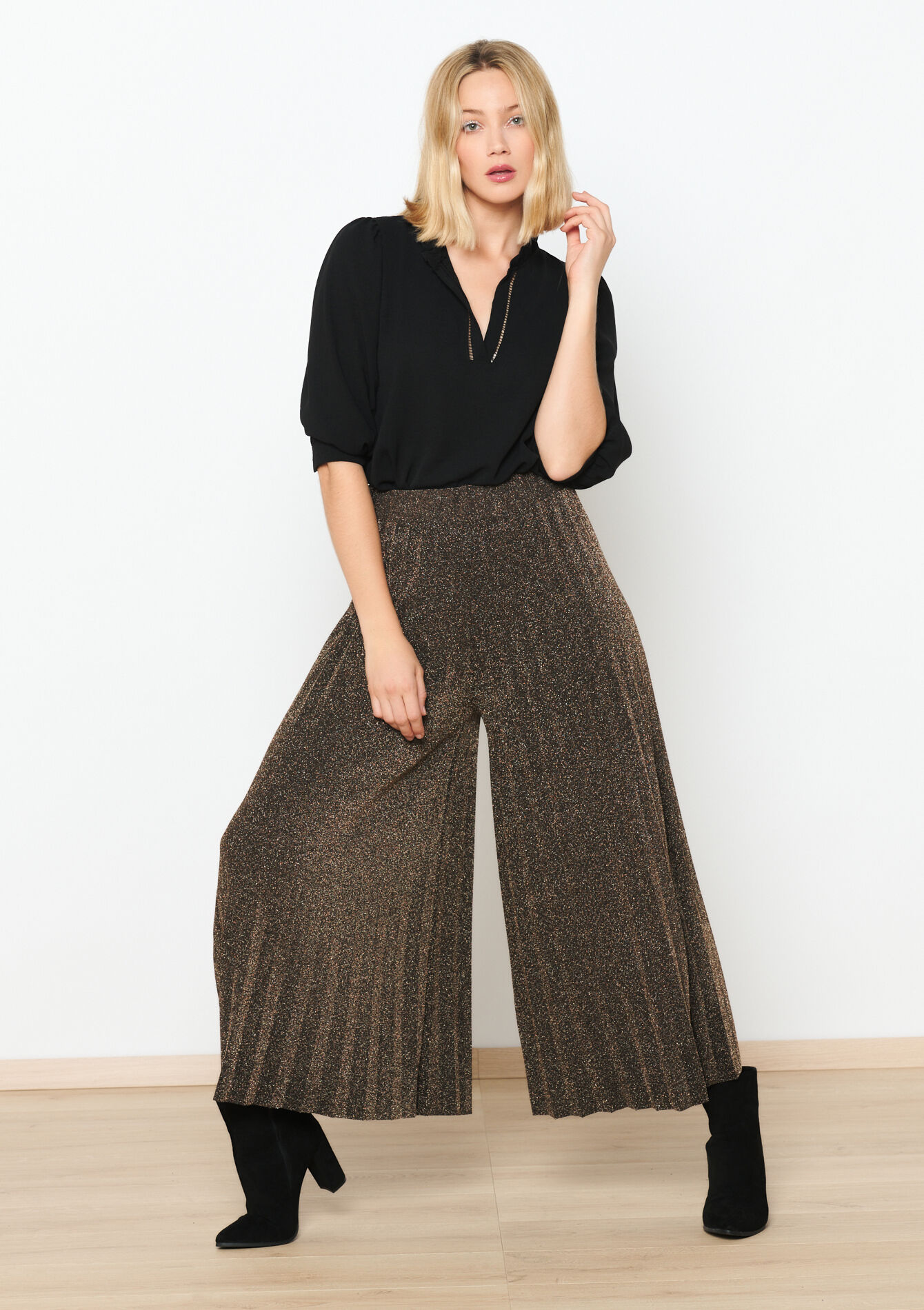 Wide pleated trousers, Wide pleated trousers - CARAMEL - 06600813_1953