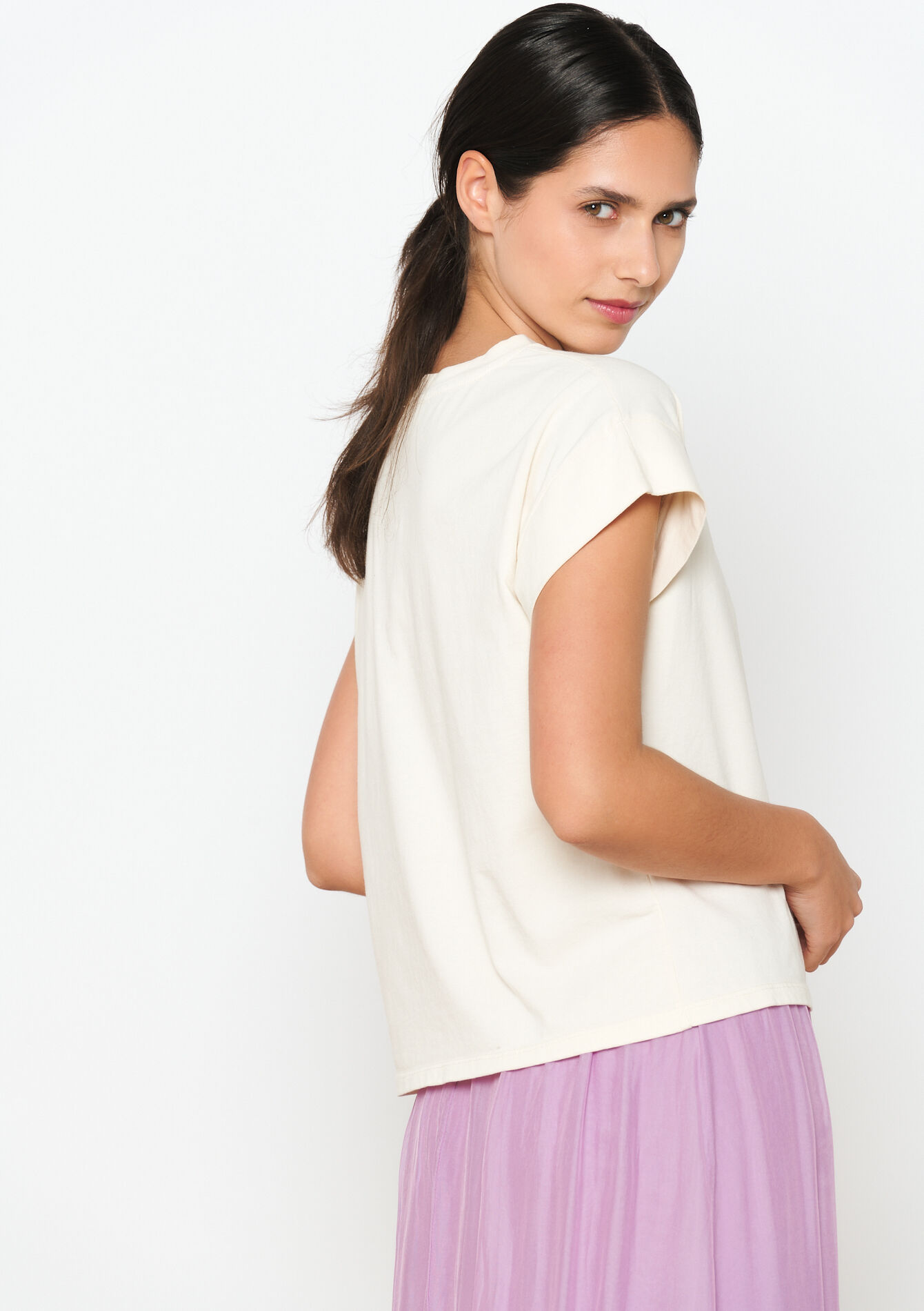 T-shirt with applicated flowers, T-shirt with applicated flowers - VANILLA WHITE - 02301557_1013