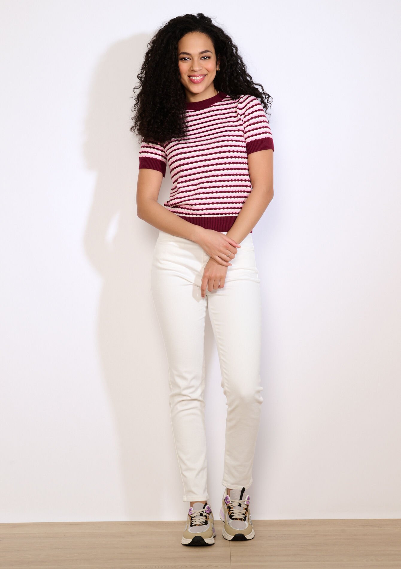 Gebreide top met korte mouw - BORDEAU WINE - 04007214_1467