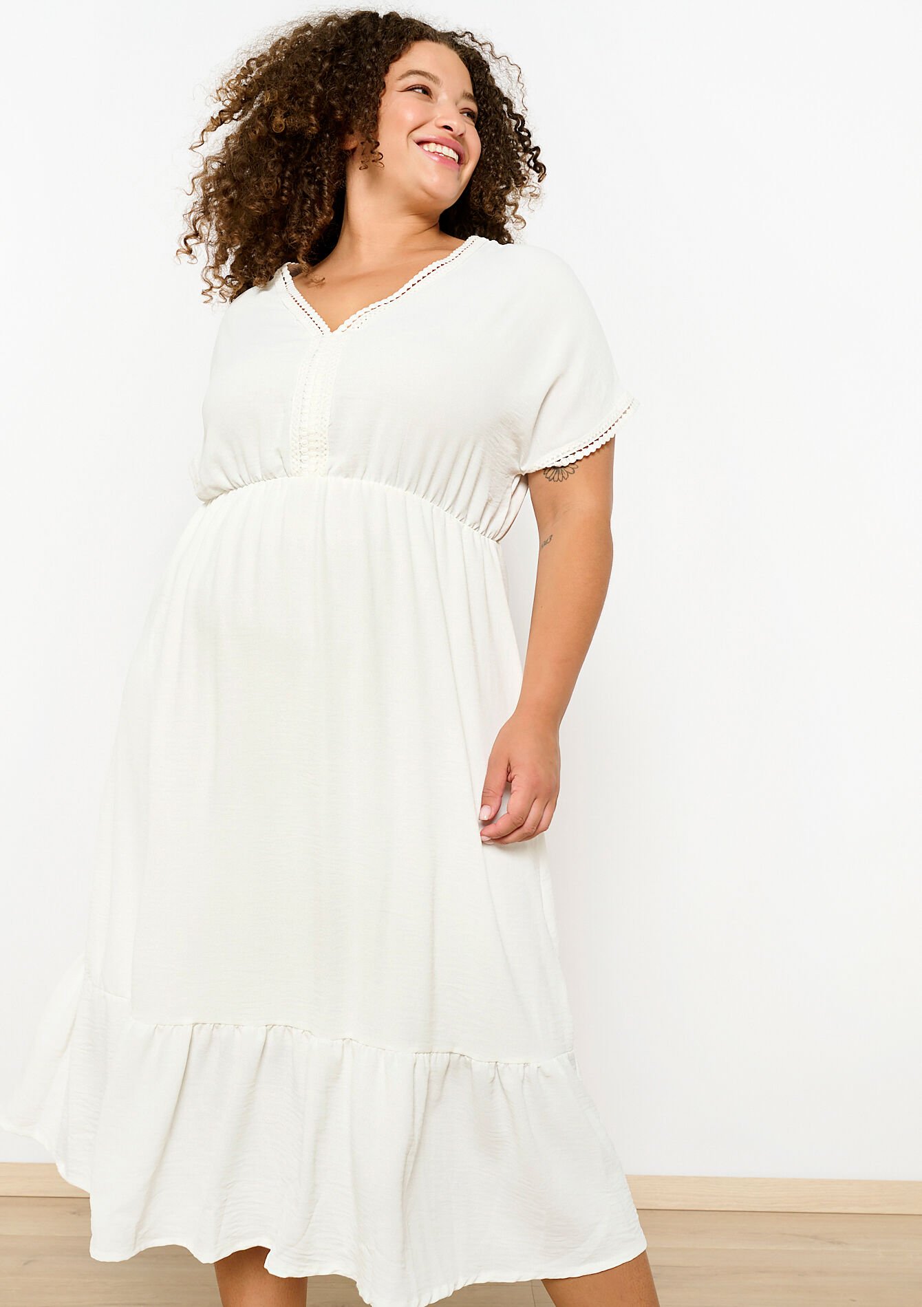 Midi-jurk met crochet detail - OPTICAL WHITE - 08103741_1019