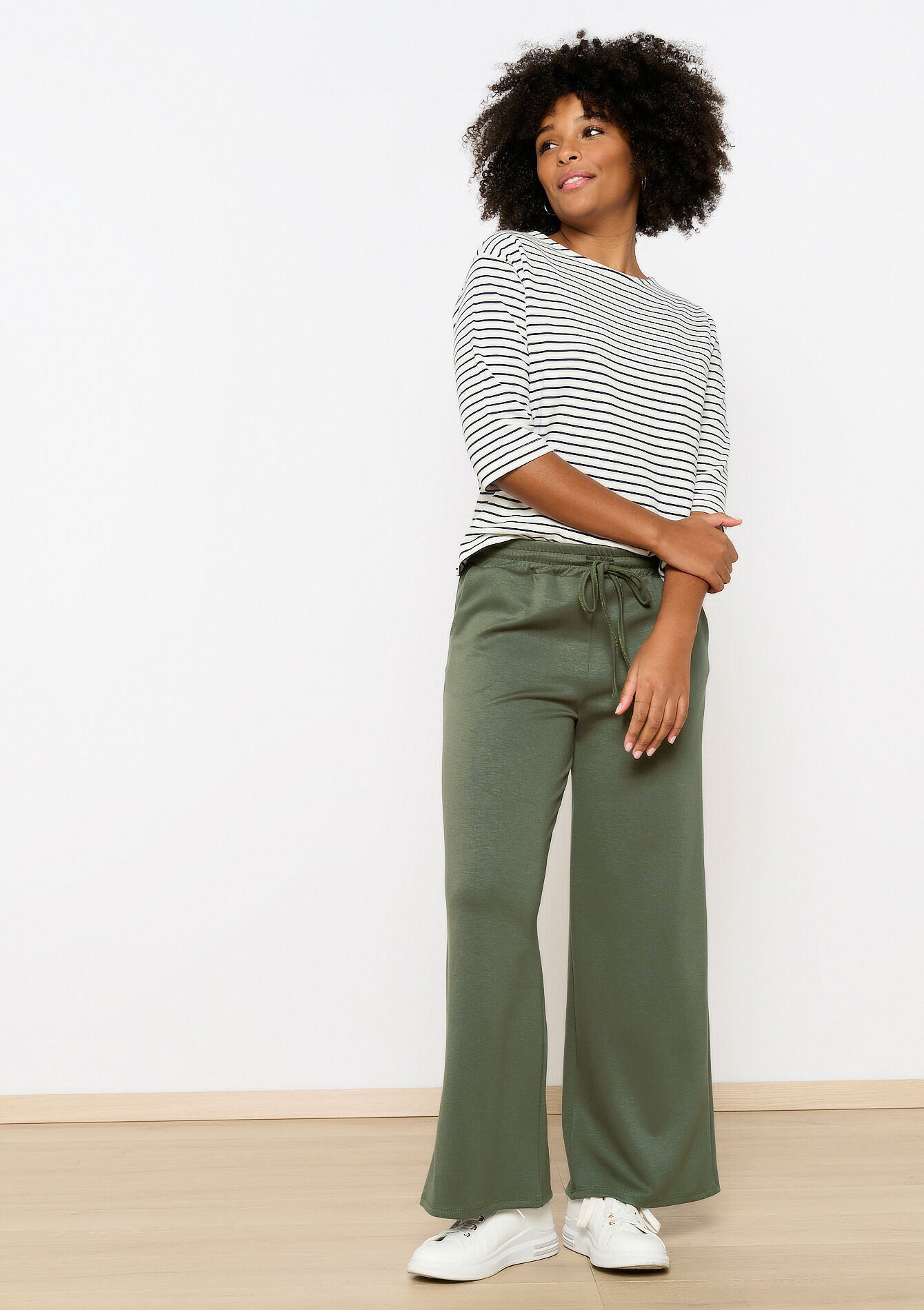 Basic gestreepte T-shirt, Basic gestreepte T-shirt - OFFWHITE - 02301633_1001