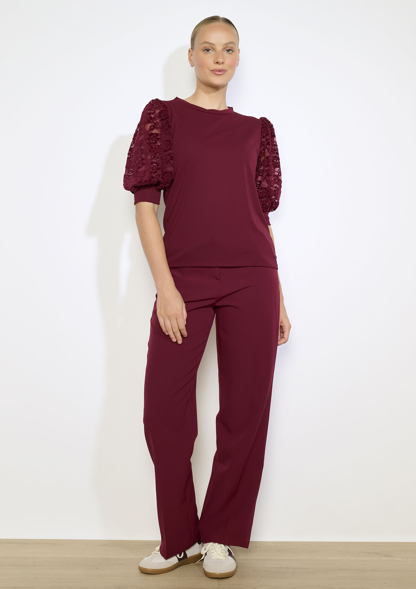 Lace puff sleeve t-shirt - BORDEAUX WINE - 02301925