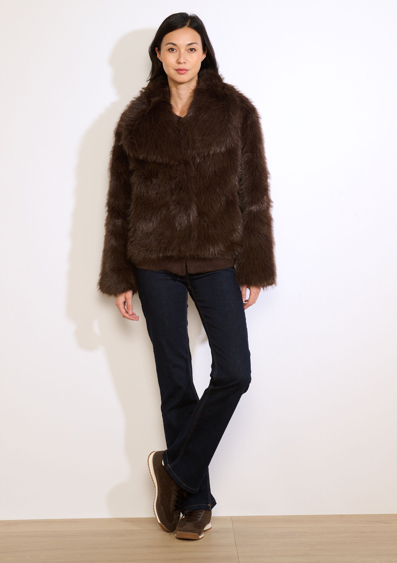 Faux fur jacket wide collar - BROWN DARK CHOCOLATE - 23000801_3720
