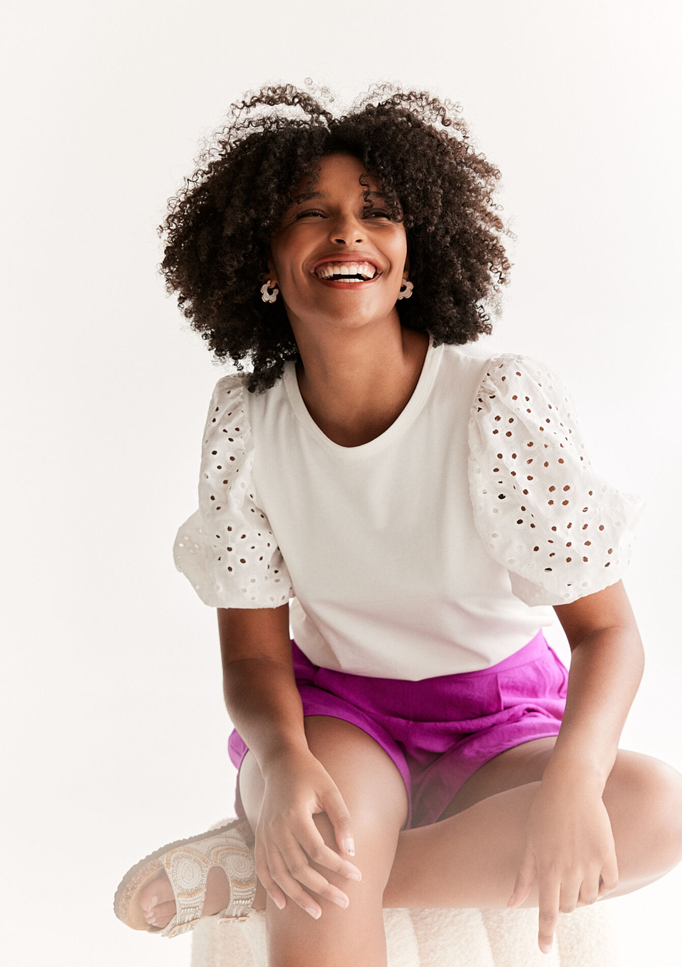 T-shirt with embroidered puff sleeves, T-shirt with embroidered puff sleeves - OPTICAL WHITE - 02301618_1019