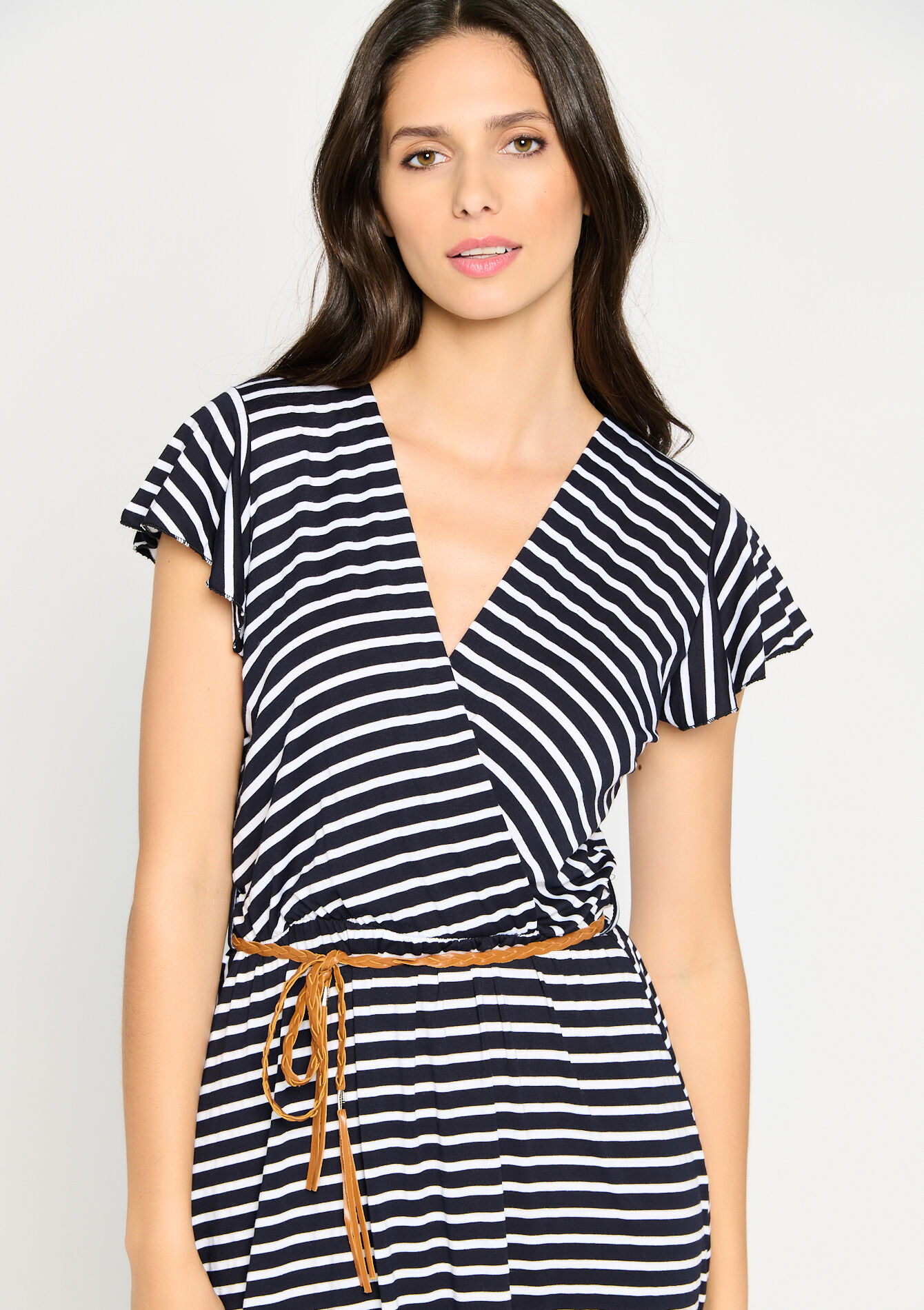Gestreepte jurk met ceintuur - NAVY BASIC - 08102932_2723