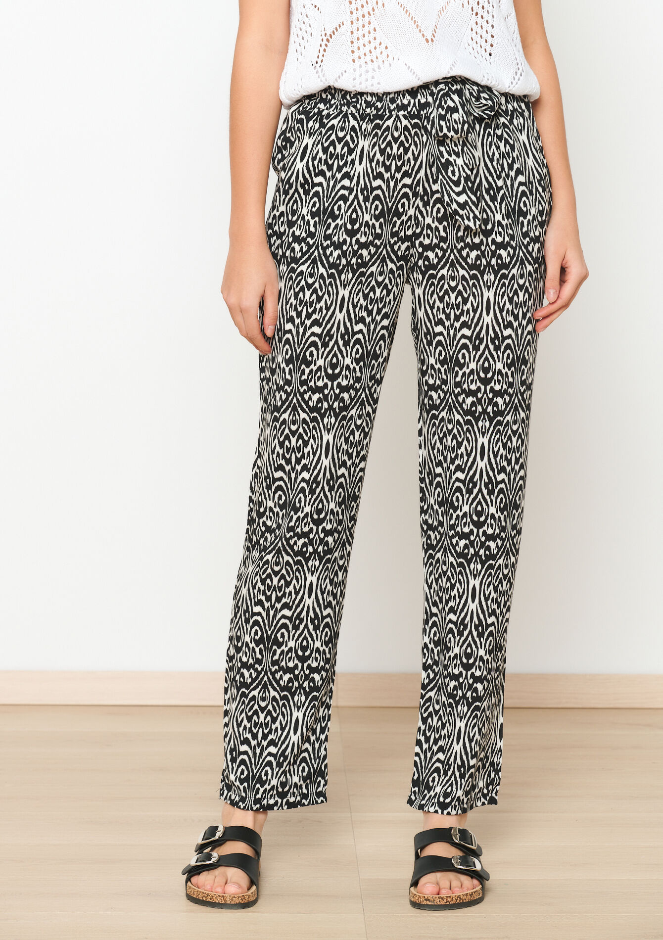 Cigarette broek met ikatprint, Cigarette broek met ikatprint - BLACK - 1104616