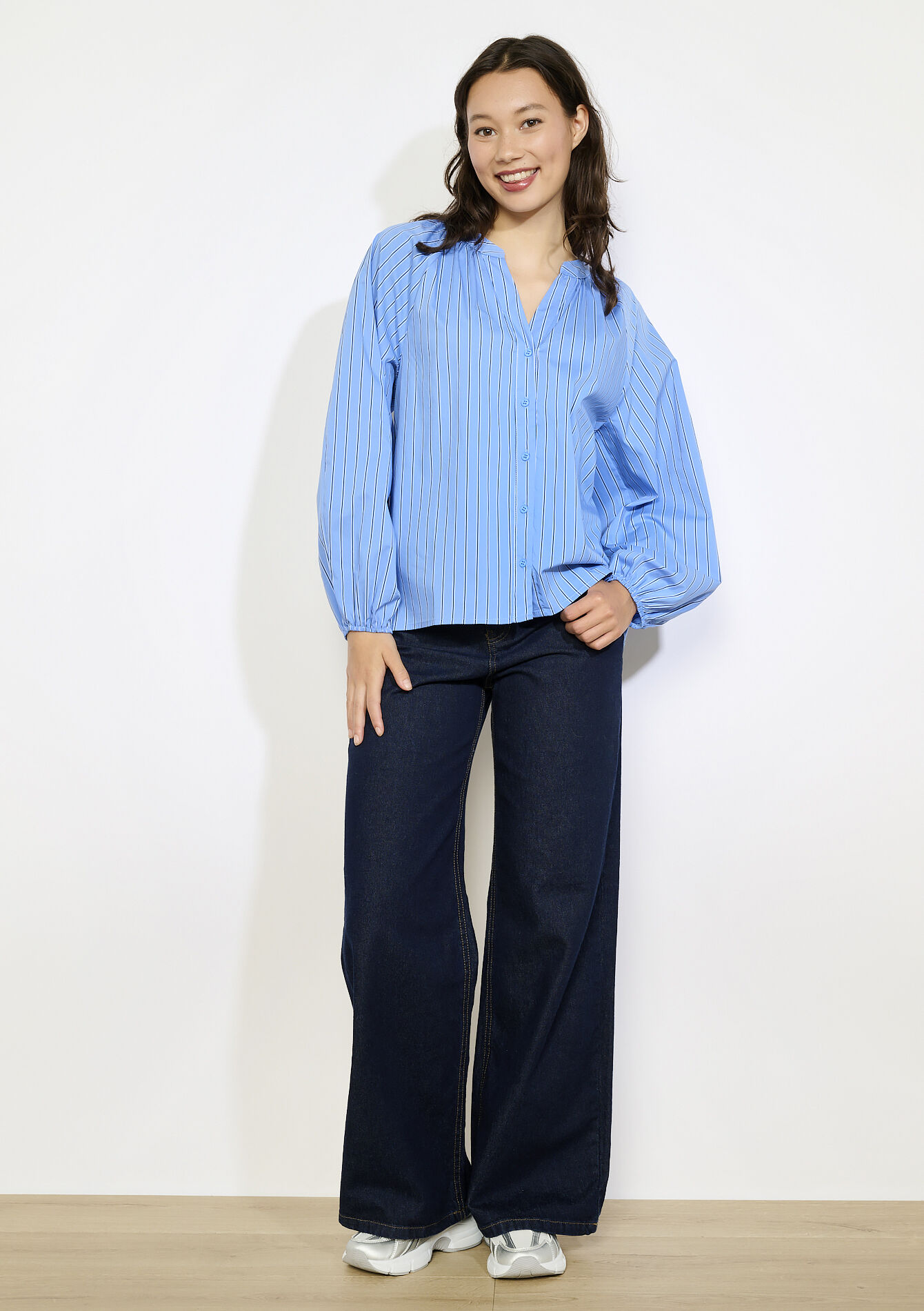 Gestreepte blouse met ballonmouwen - AQUA BLUE - 05702961_3302