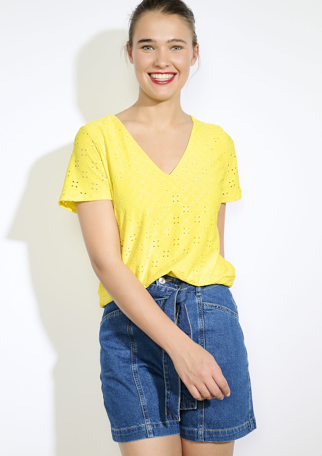 Geborduurd T-shirt met korte mouw, Geborduurd T-shirt met korte mouw, , back