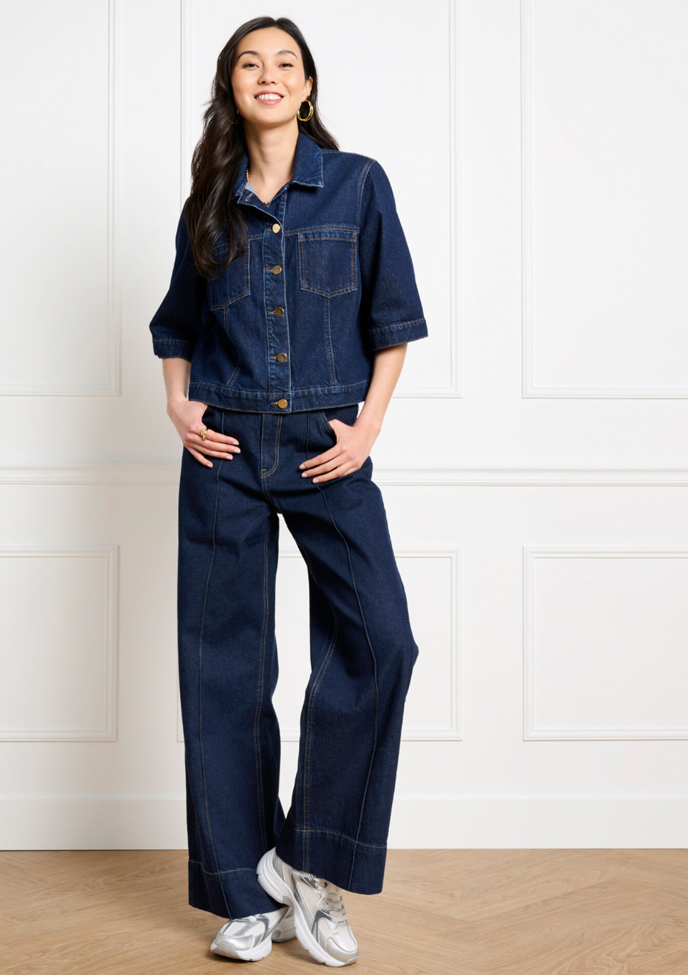 Wijde jeans met sierstiksels, Wijde jeans met sierstiksels - DARK BLUE - 22000657_0501