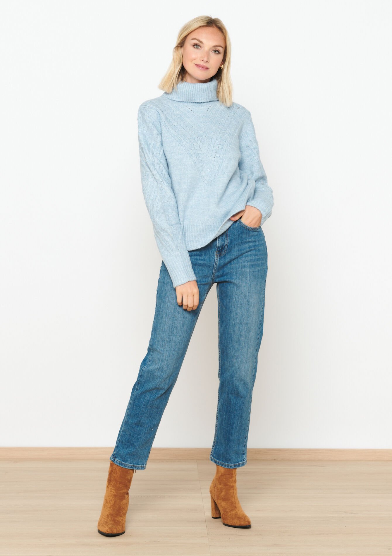 Col roulé avec bords gaufrés , Col roulé avec bords gaufrés - BLUE PASTEL - 04101041_3003