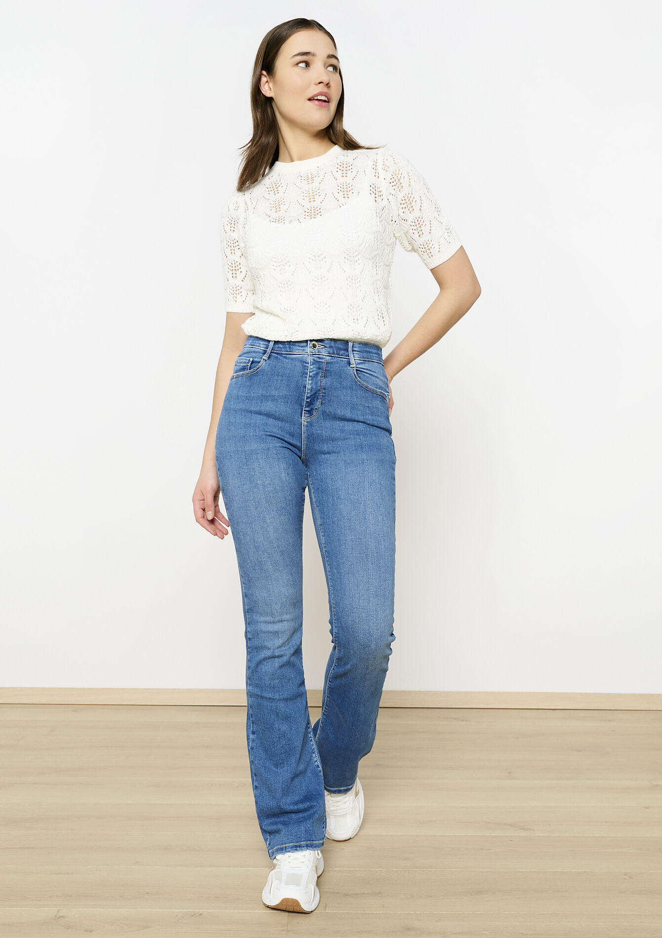 Multiple size bootcut denim
 - MEDIUM BLUE - 22000579_0500