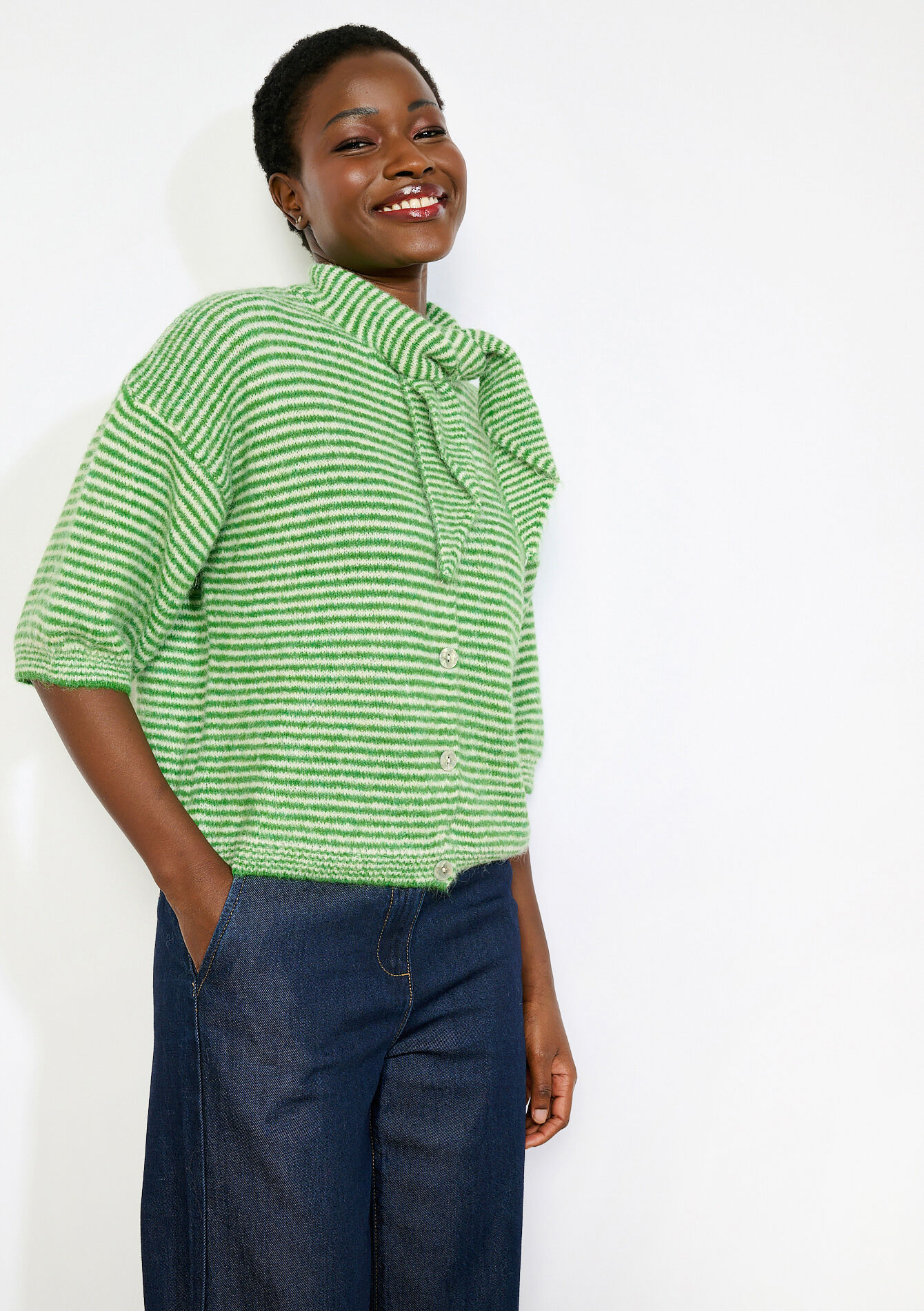 Gestreept vest met strikkraag - GREEN MOSS - 04101450_4504