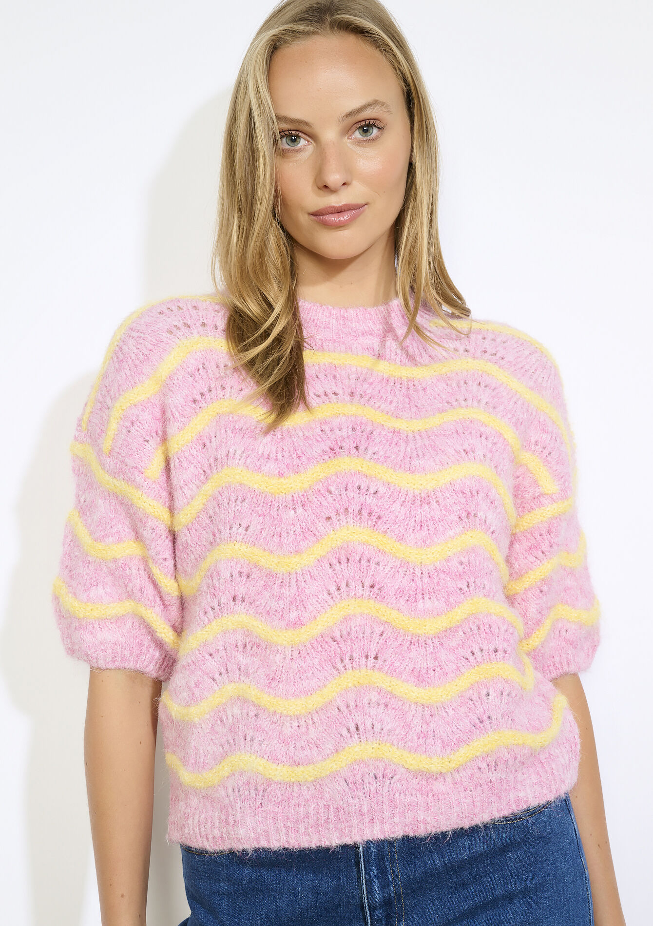 Pullover met korte mouwen en golfjes, Pullover met korte mouwen en golfjes - PINK BUBBLEGUM - 04007039_1477