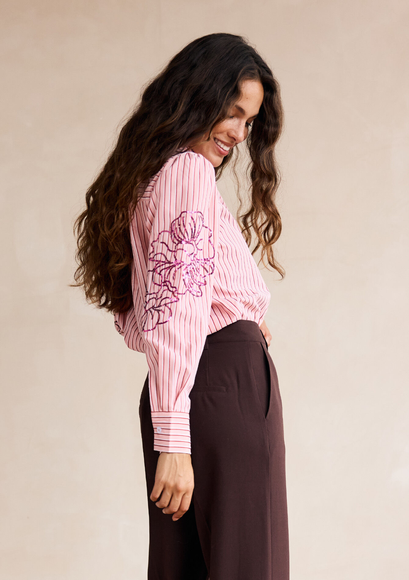 Chemise à rayures brodée, , back