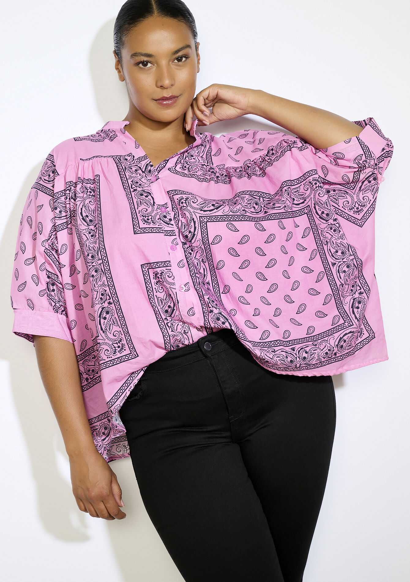 Oversized blouse met bandanaprint , Oversized blouse met bandanaprint , , back