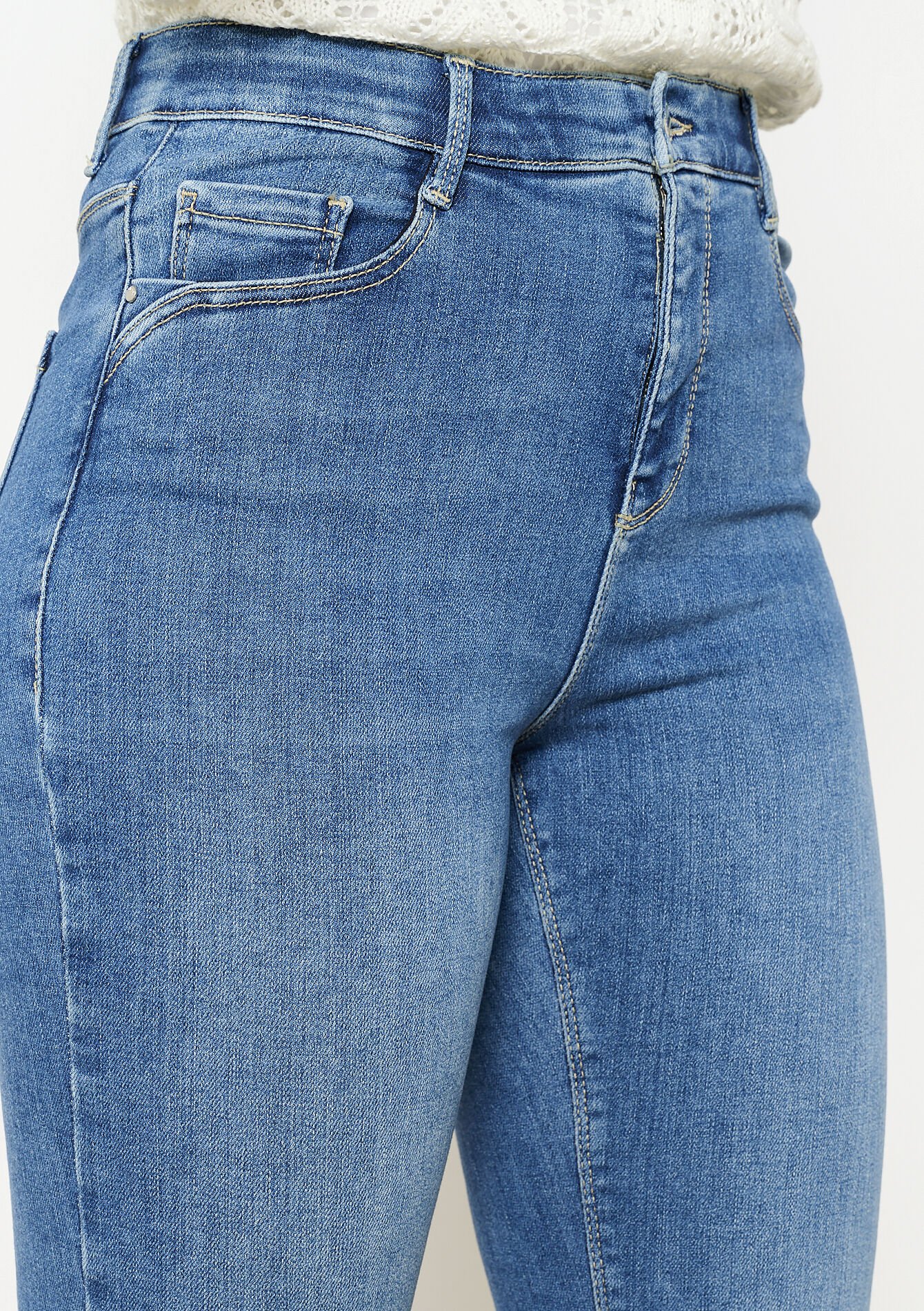 Multiple size bootcut denim
 - MEDIUM BLUE - 22000579_0500