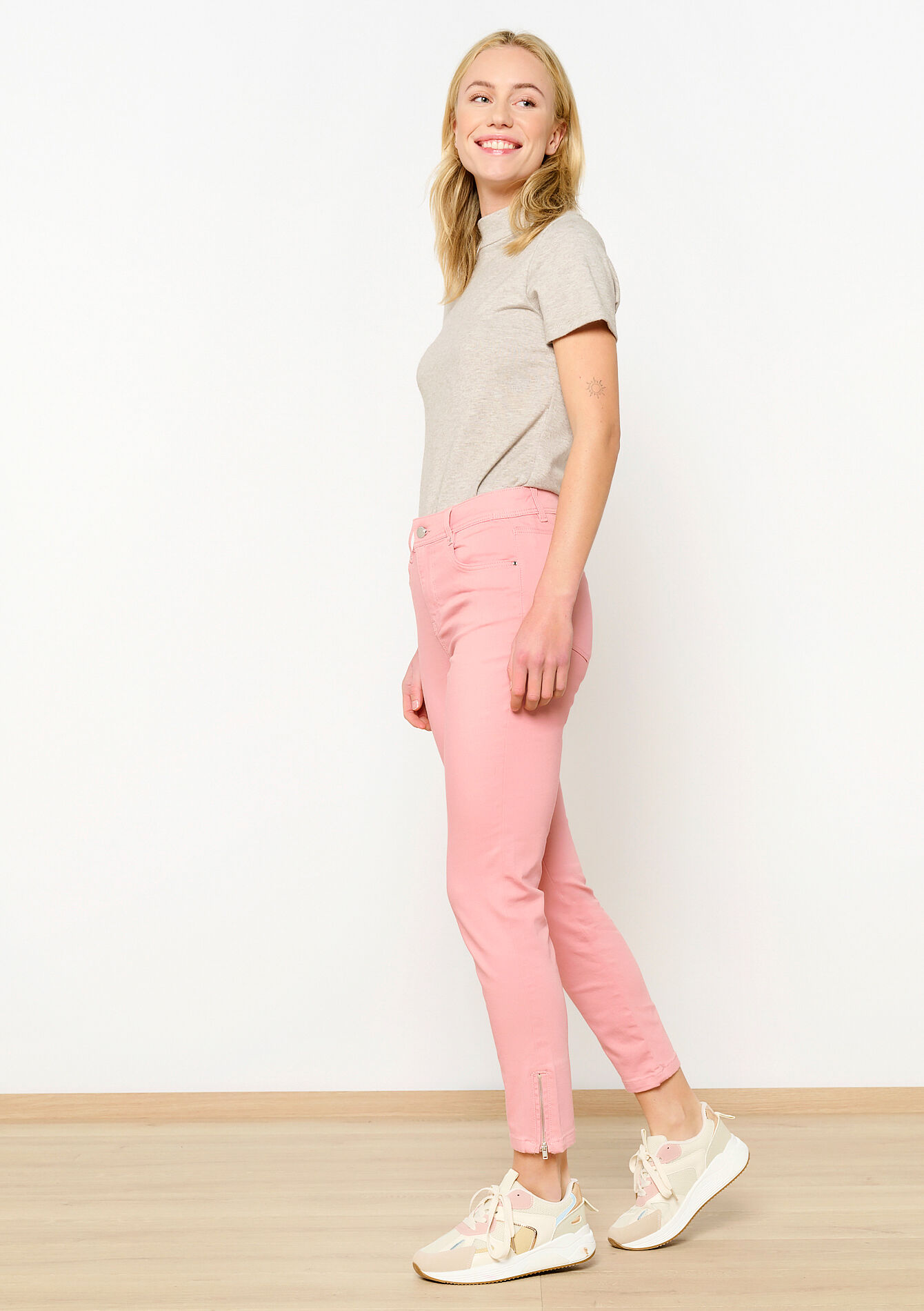 Slimfit trousers, Slimfit trousers - COSMETIC PINK - 06004457_5733