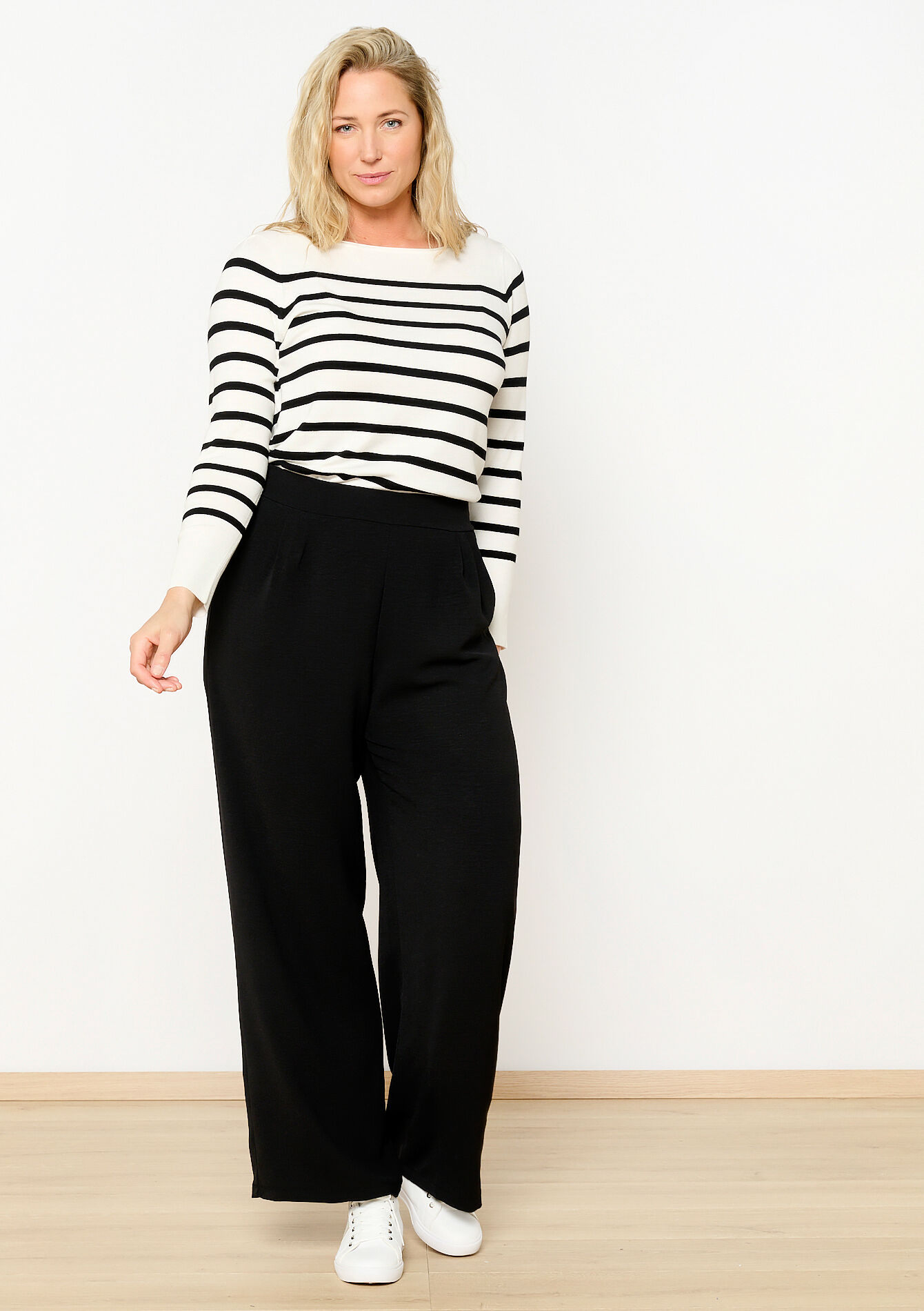 Wide leg trousers, Wide leg trousers - BLACK - 06600821_1119