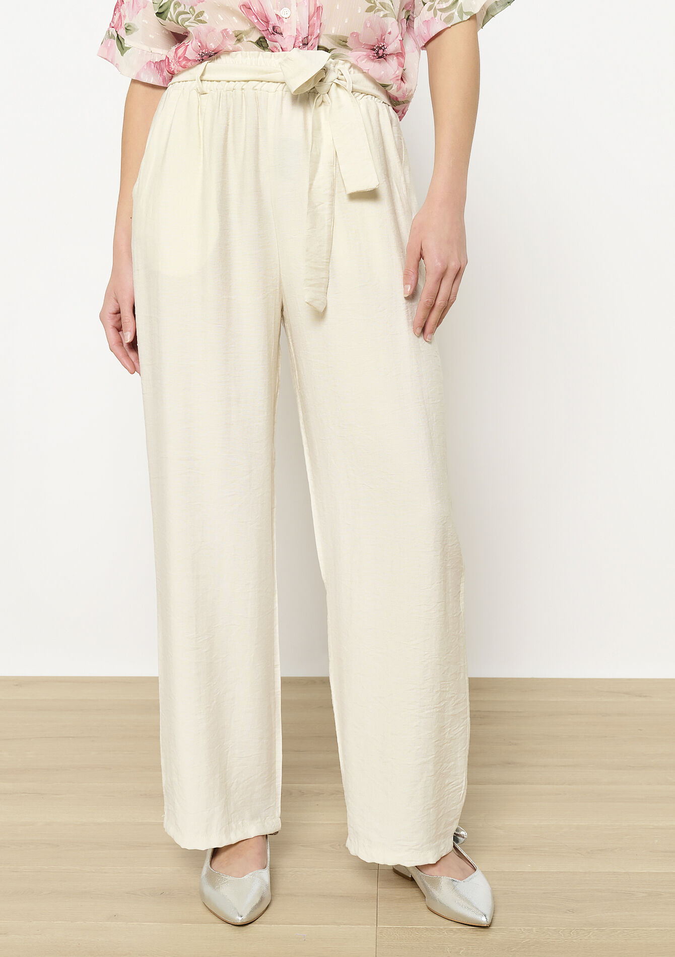 Vloeiende broek met ceintuur, Vloeiende broek met ceintuur - VANILLA WHITE - 06600976_1013