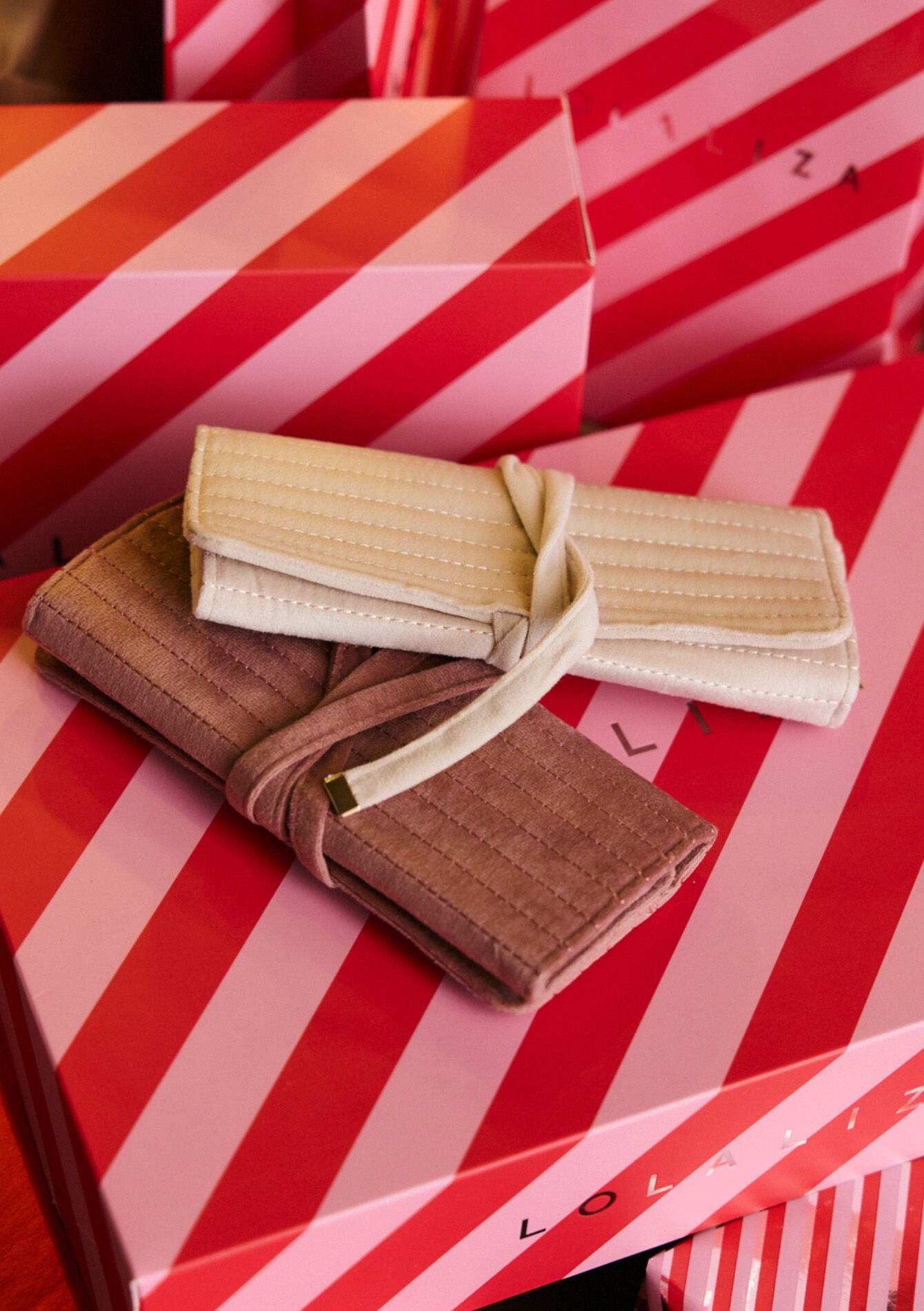 Fluwelen sieradenpouch, , back