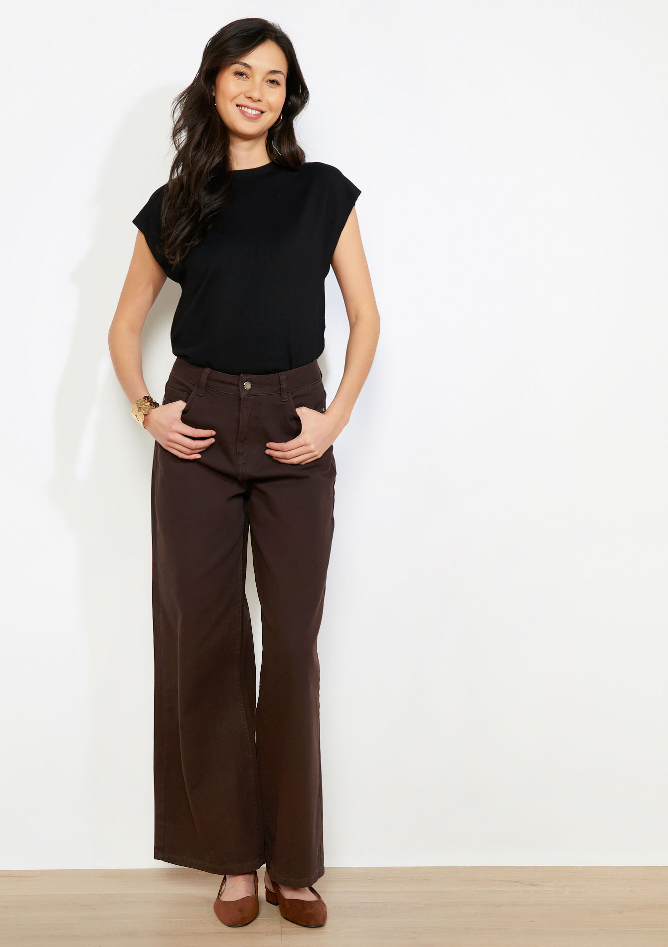 Wijde broek met normale taille - BROWN DARK CHOCOLATE - 06004708_3720