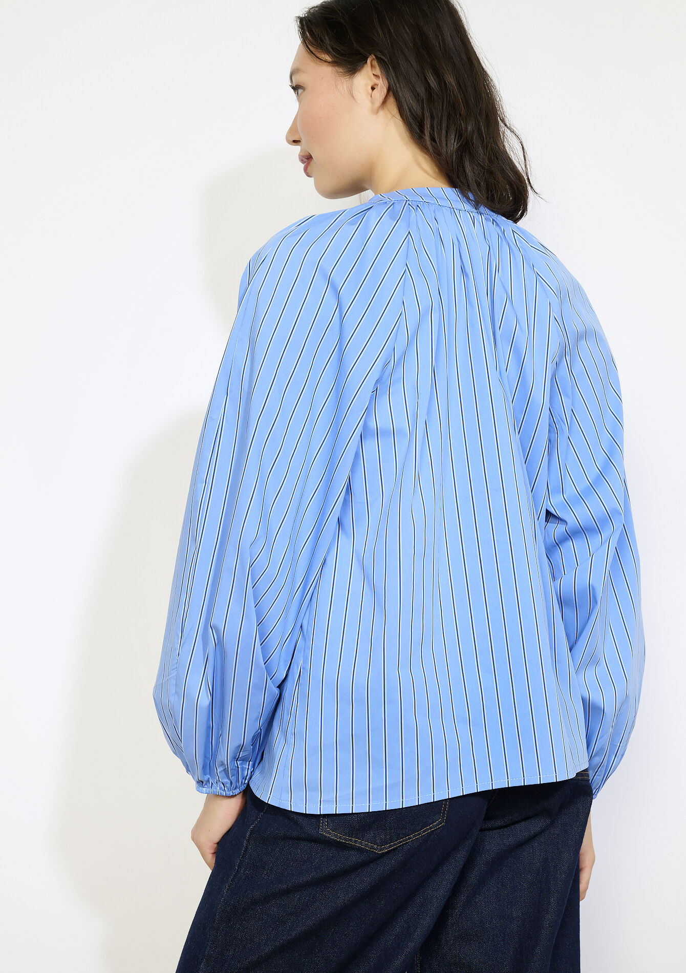 Gestreepte blouse met ballonmouwen - AQUA BLUE - 05702961_3302