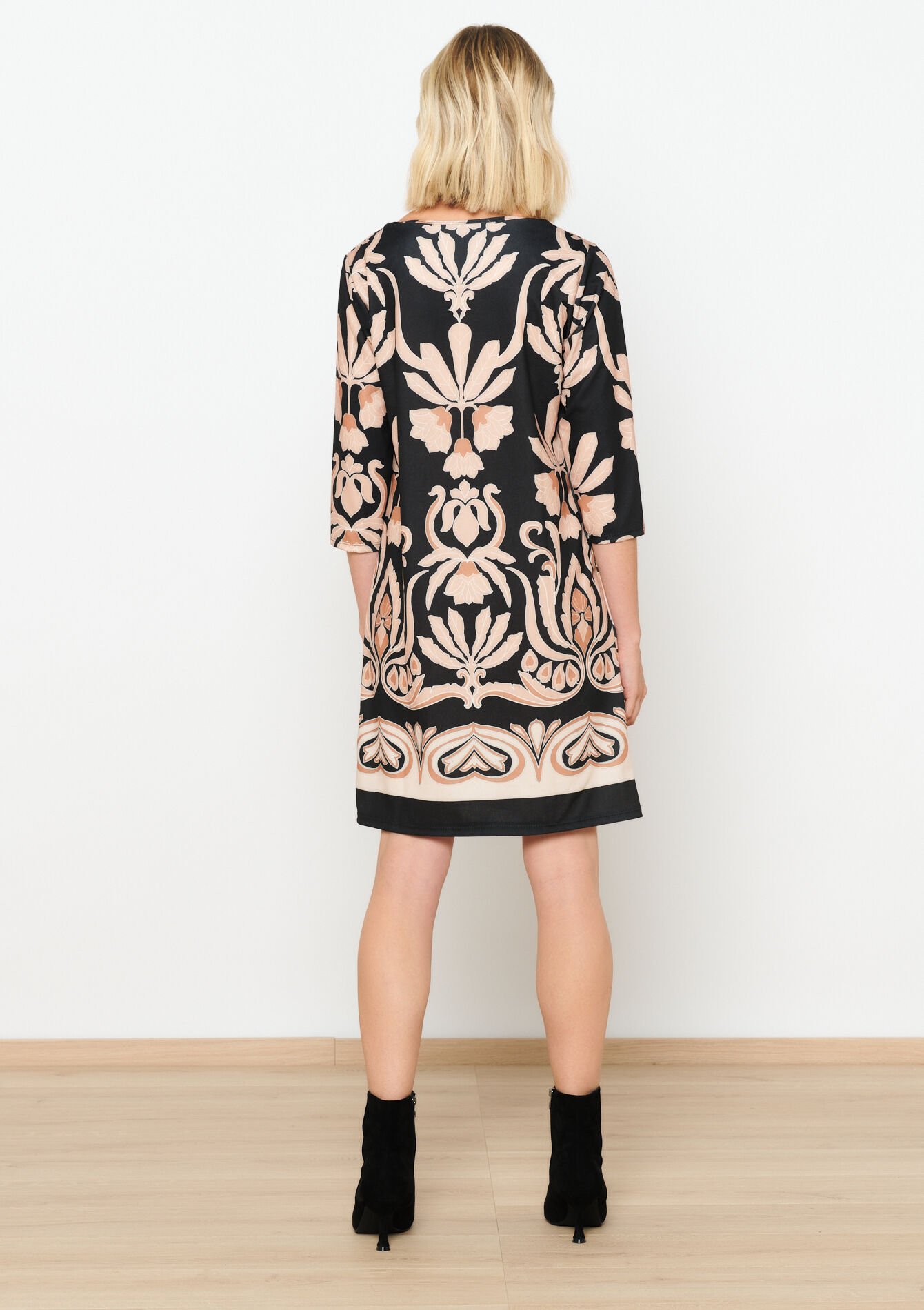 Rechte jurk met print, Rechte jurk met print - BLACK - 08103452_1119